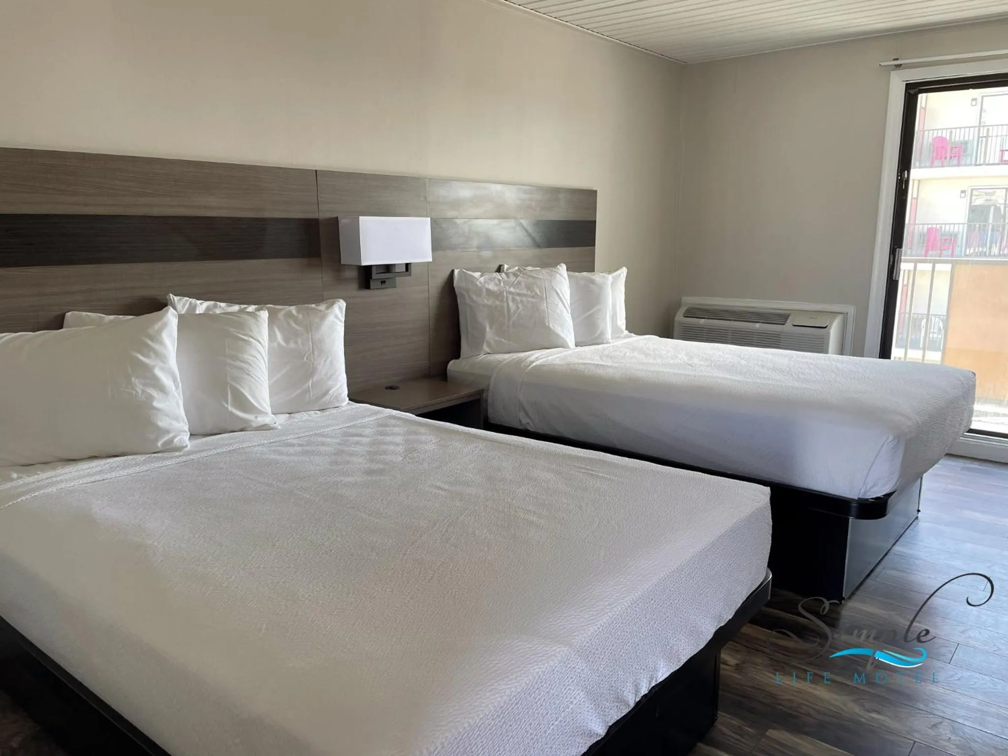 Bed in Simple Life Motel