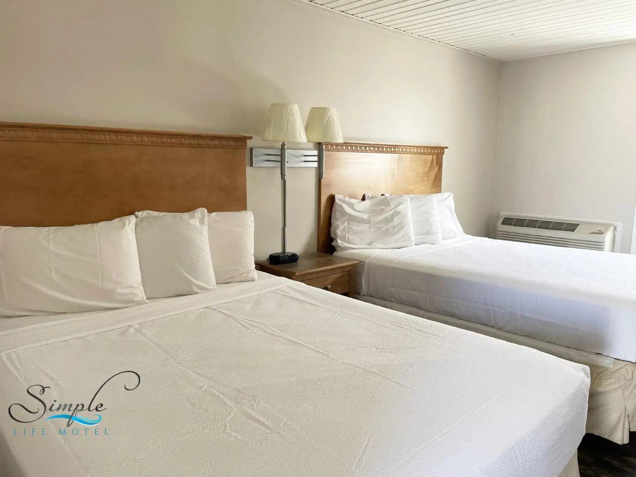 Queen Room with Balcony in Simple Life Motel Queen Room with Balcony in Simple Life Motel