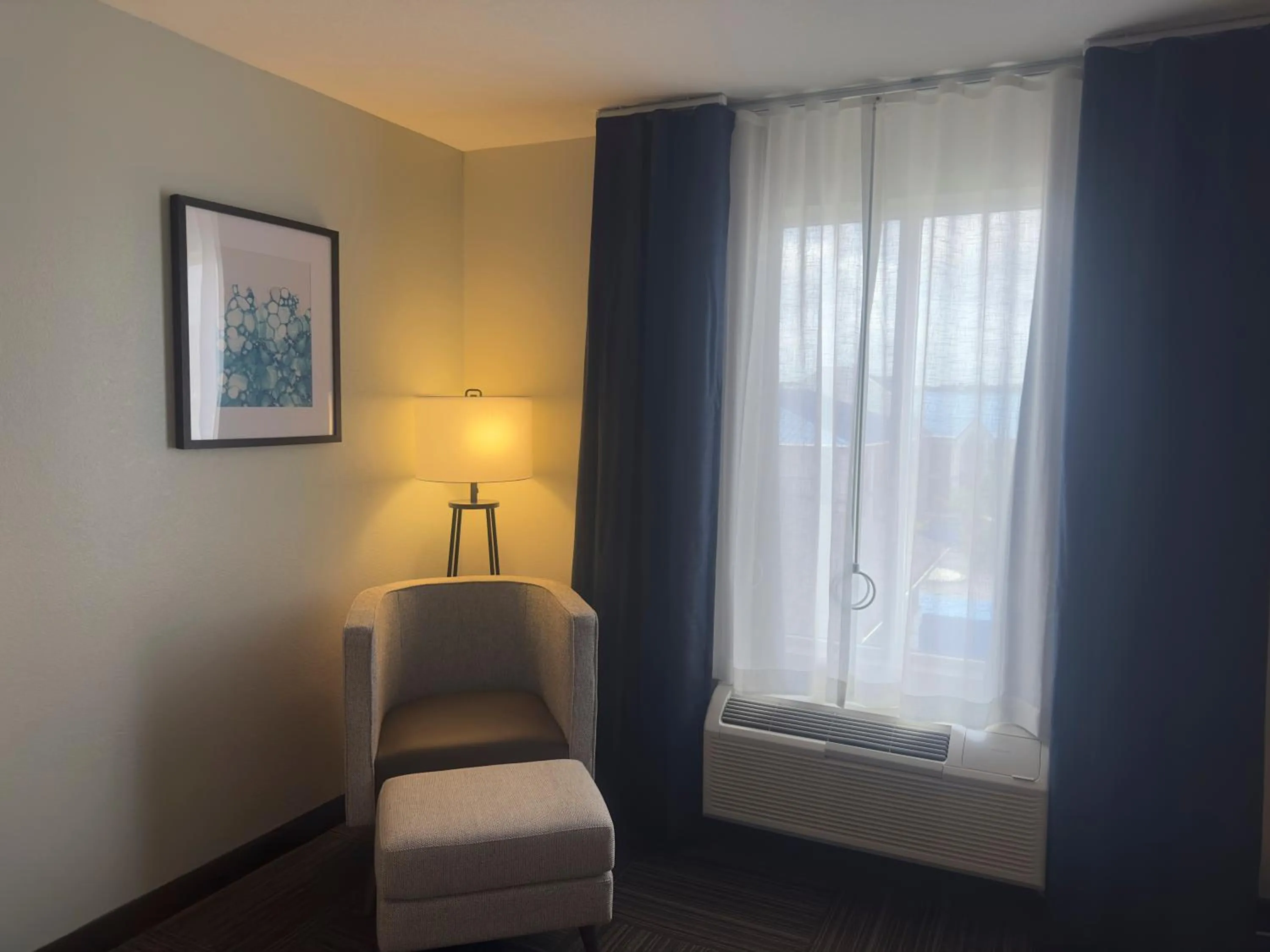 Guests in Wingate by Wyndham Kings Bay Naval Base I-95