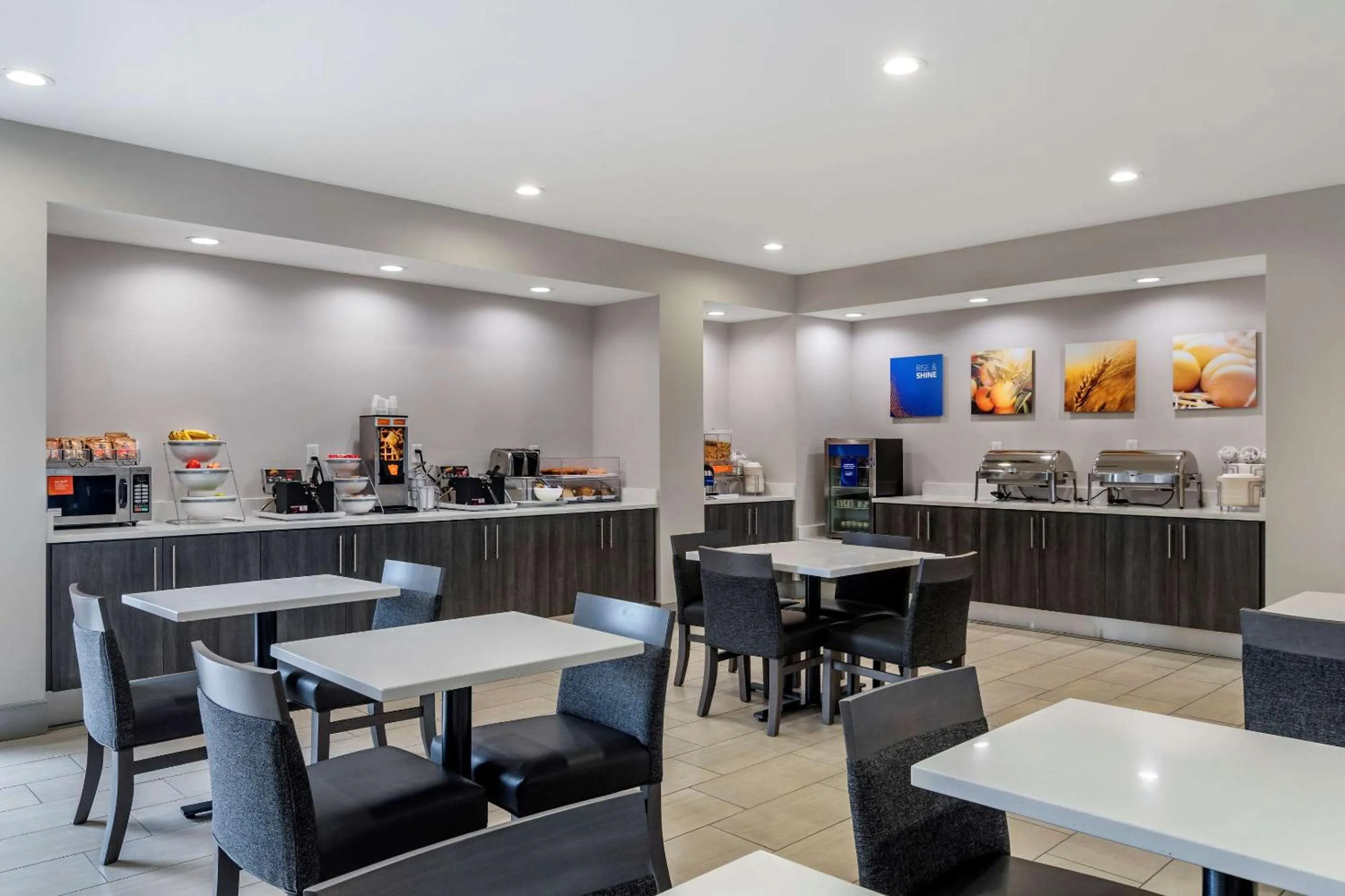 Restaurant/places to eat in Comfort Suites McDonough Atlanta South