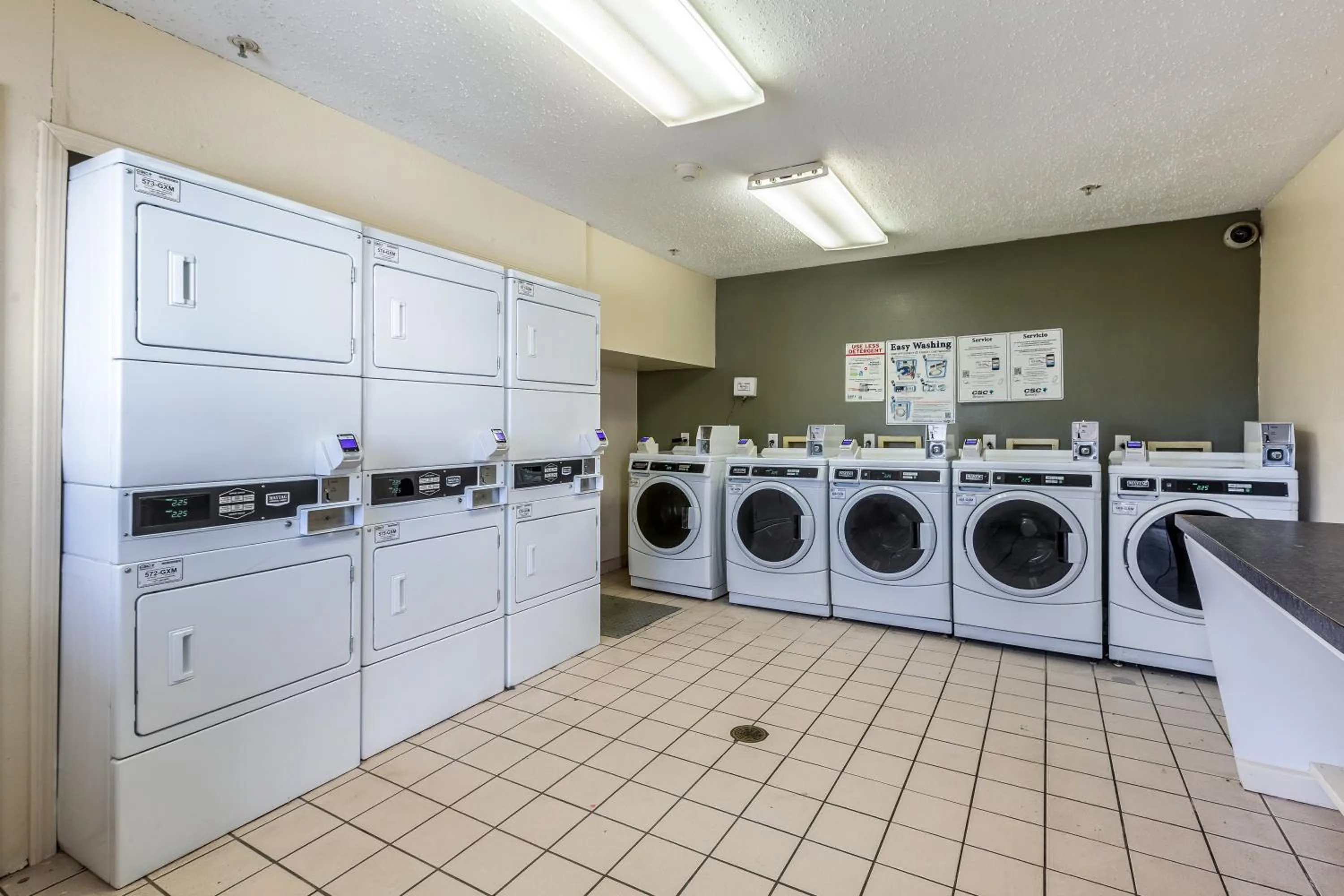 Other in HomeTowne Studios by Red Roof Atlanta - Chamblee