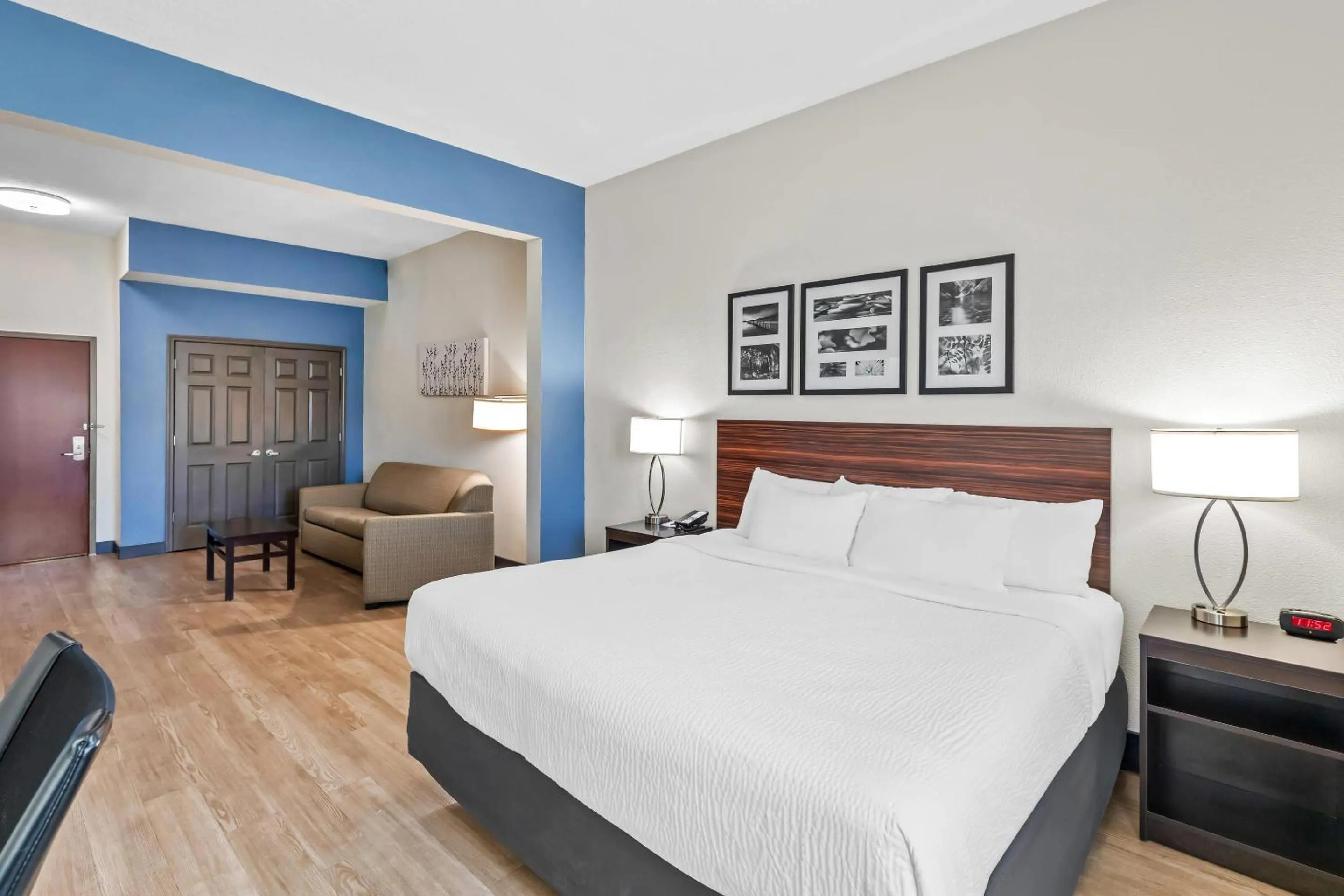 Bedroom, Bed in Sleep Inn & Suites Hiram - Atlanta Northwest