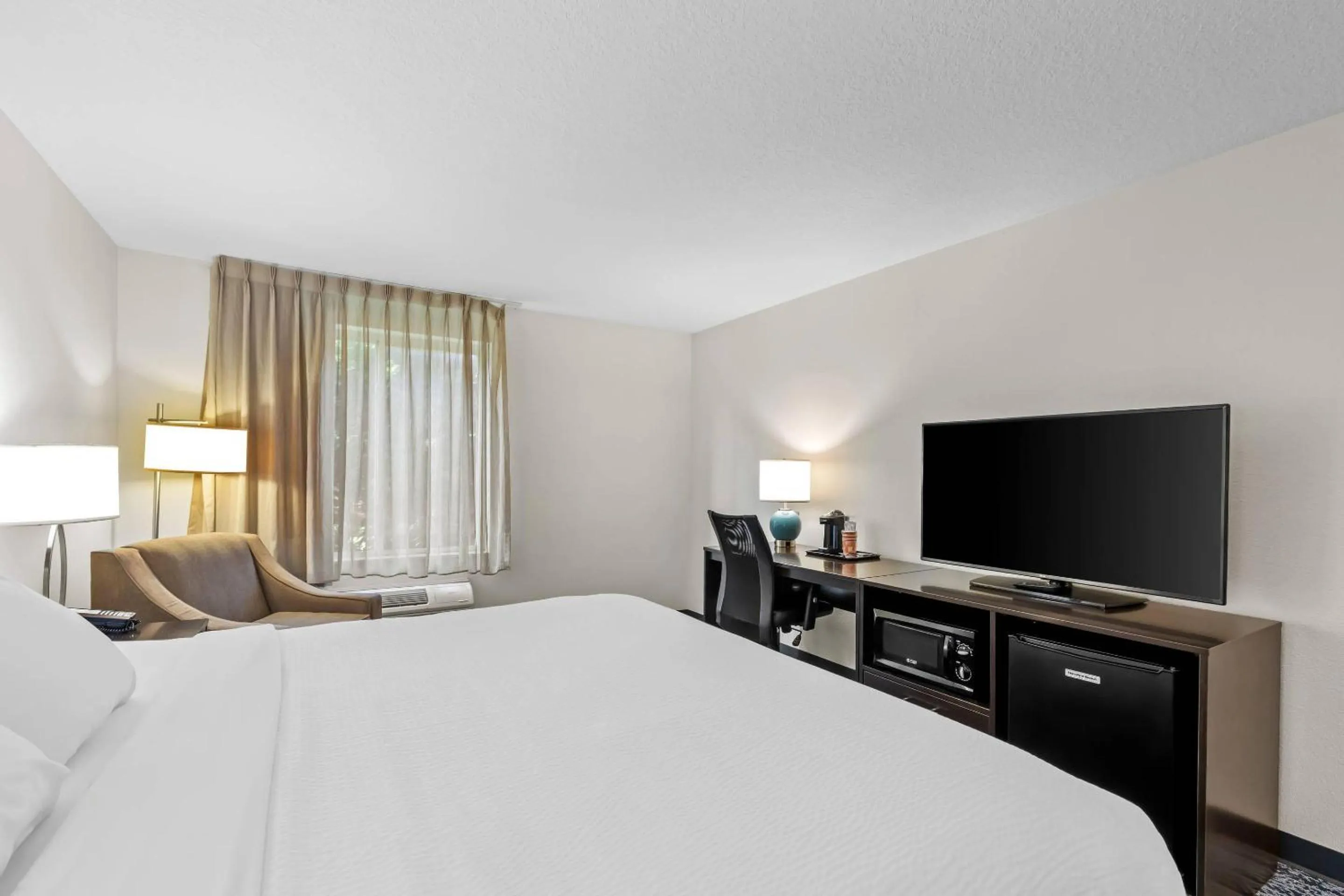 Bedroom, Bed in Sleep Inn & Suites Hiram - Atlanta Northwest