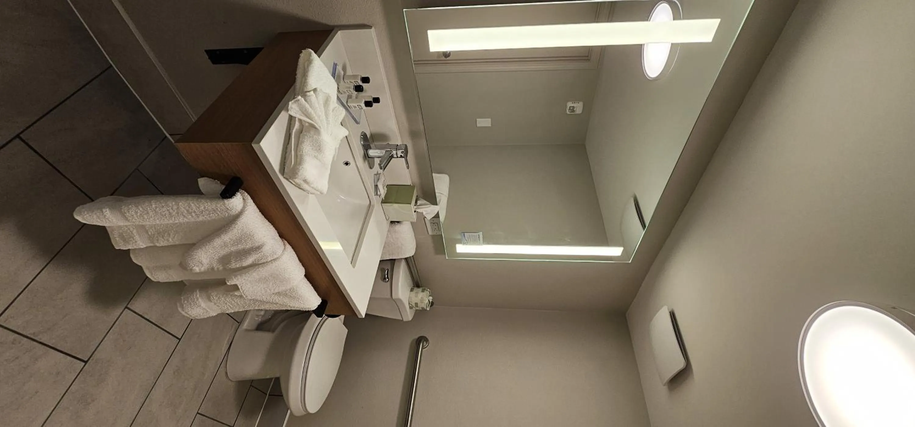 Bathroom in Wyndham Garden Atlanta Airport