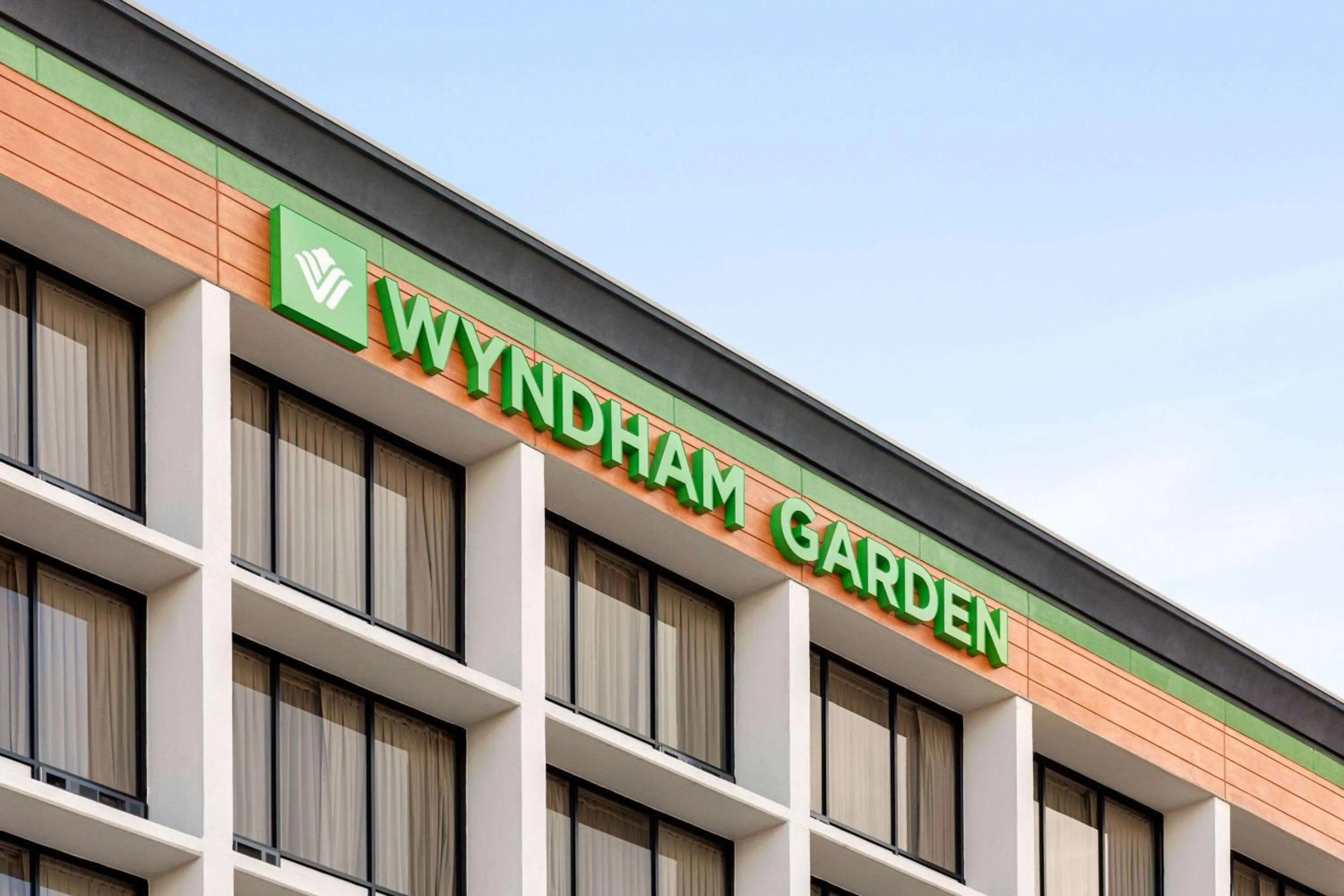 Property building in Wyndham Garden Atlanta Airport