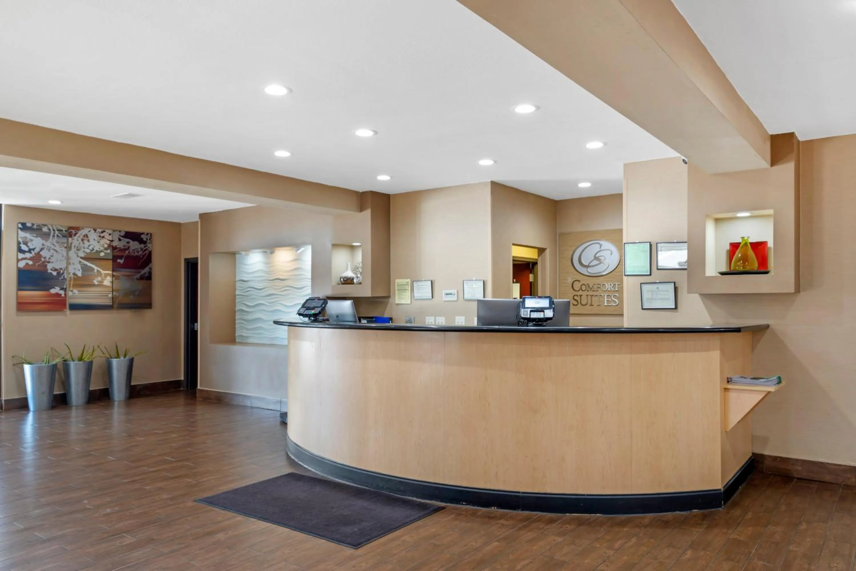 Lobby or reception in Comfort Suites Locust Grove Atlanta South