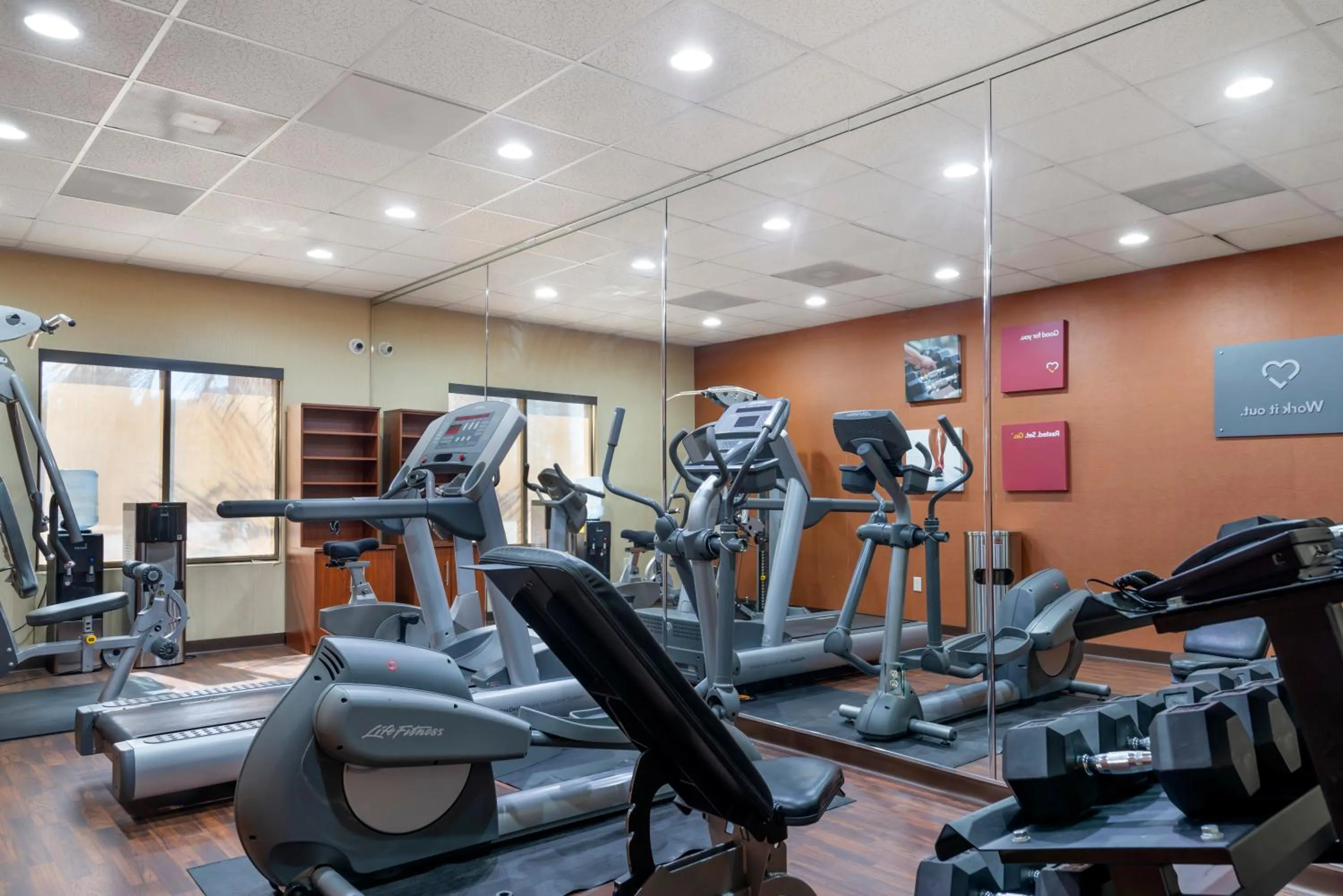 Fitness centre/facilities in Comfort Suites Locust Grove Atlanta South
