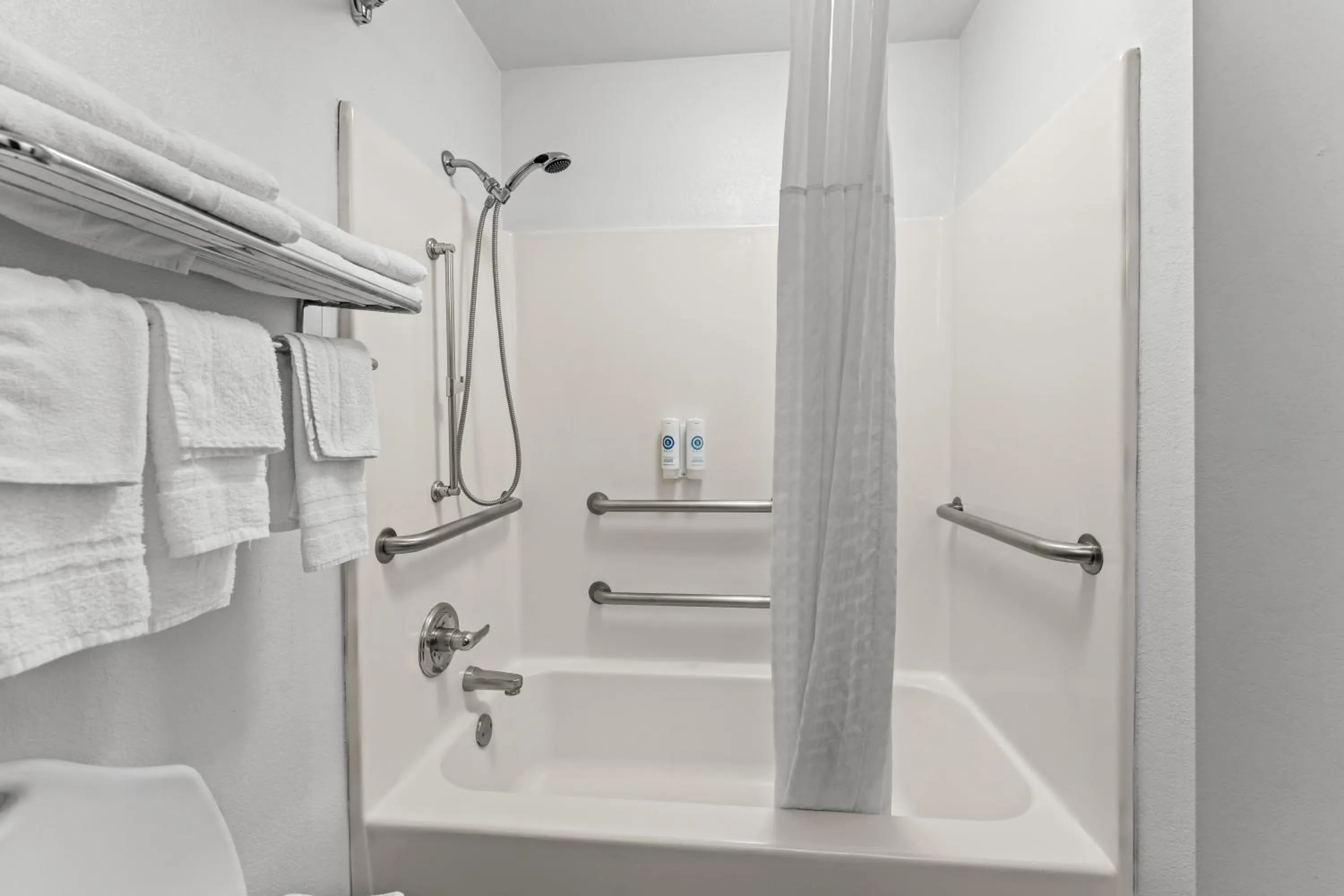 Comfort Inn & Suites Perry National Fairgrounds Area