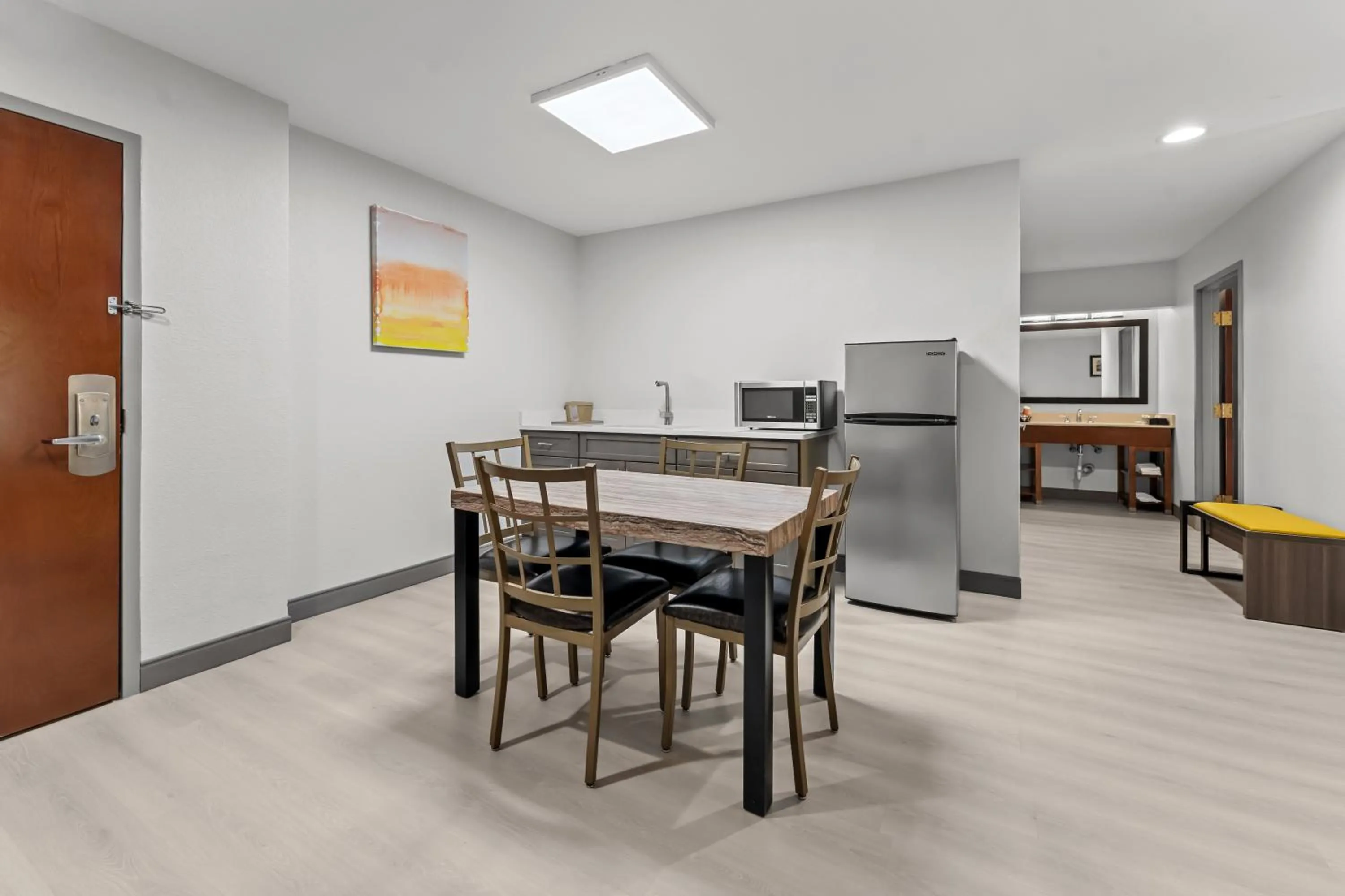 Comfort Inn & Suites Perry National Fairgrounds Area