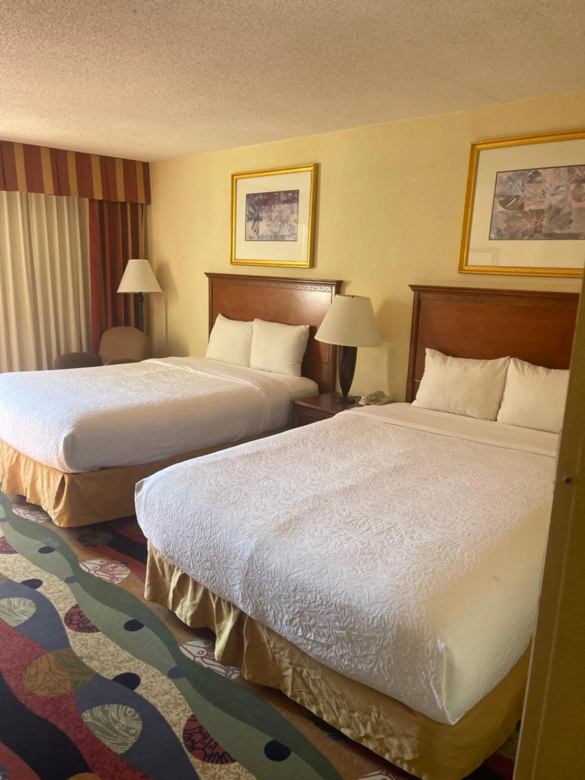 Bed in Budgetel Inn & Suites Atlanta