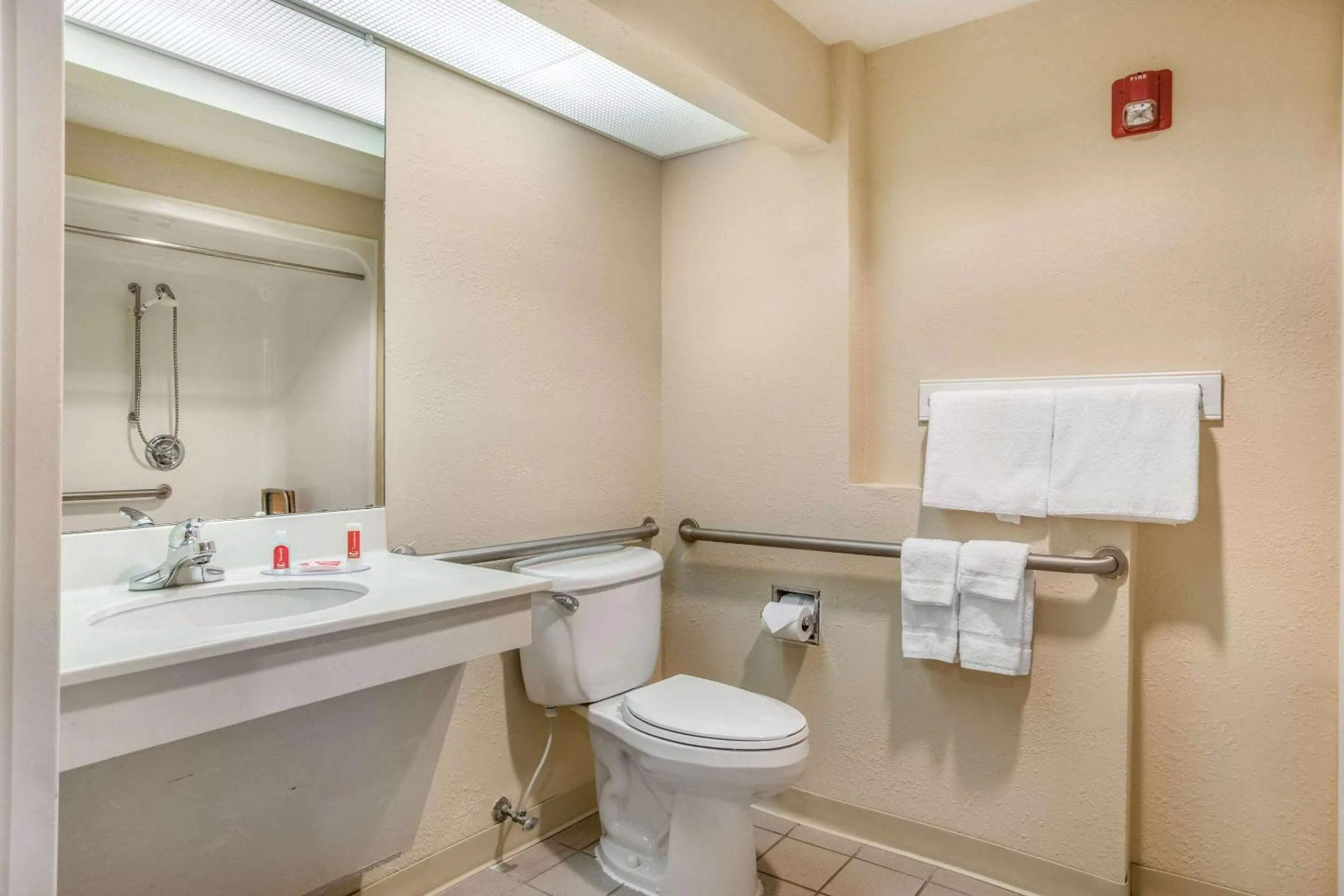 Other in Econo Lodge Inn & Suites Marietta near Dobbins ARB