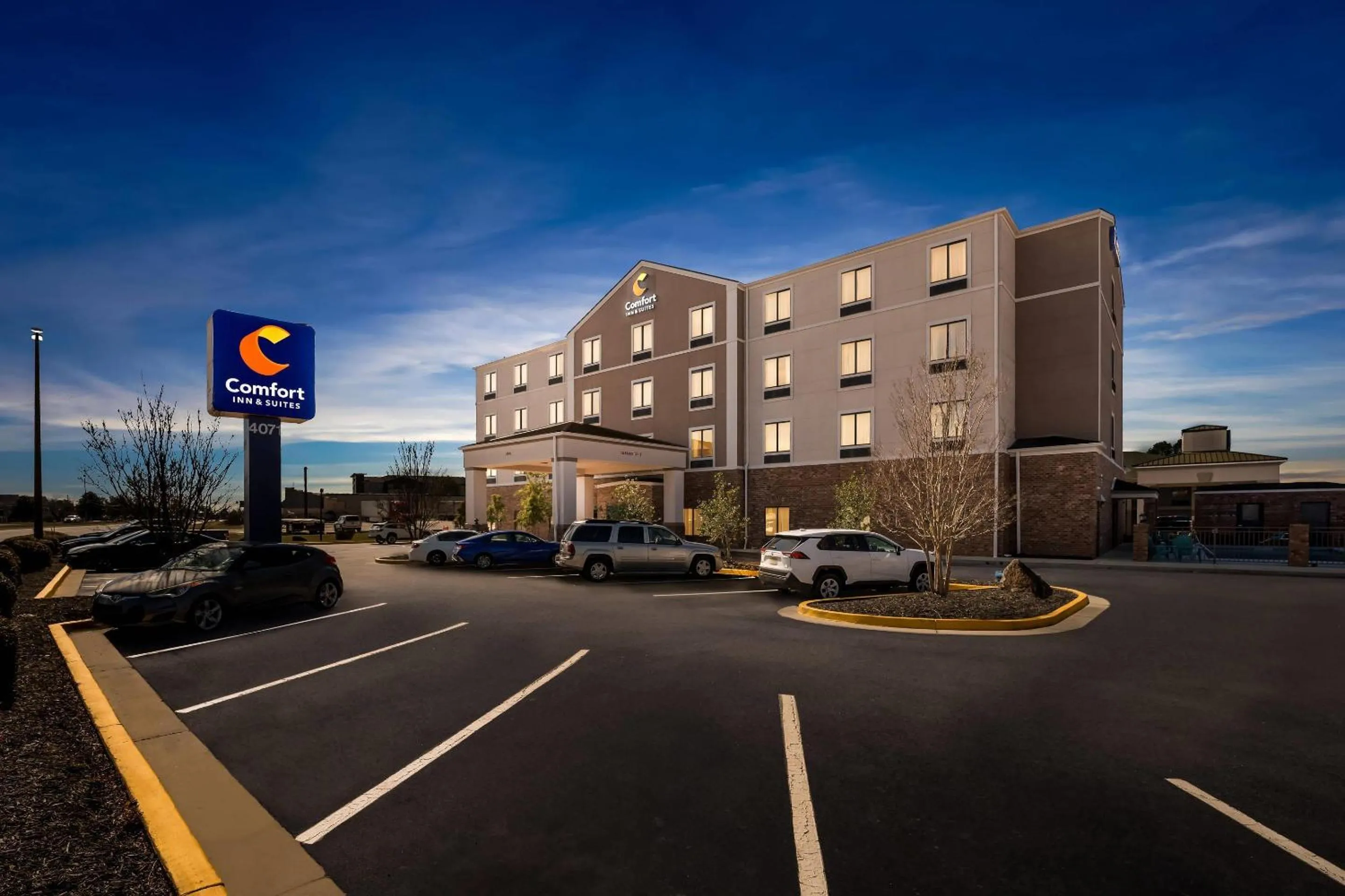 Property building in Comfort Inn & Suites Augusta West Near Fort Gordon
