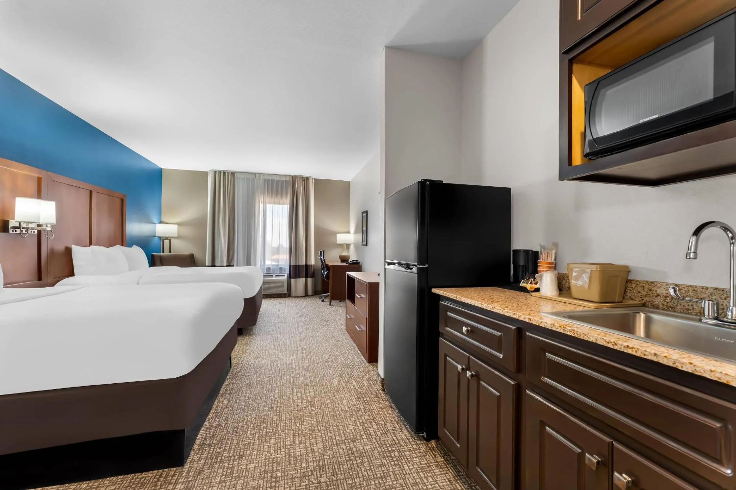 Bedroom, Bed in Comfort Inn & Suites Augusta West Near Fort Gordon