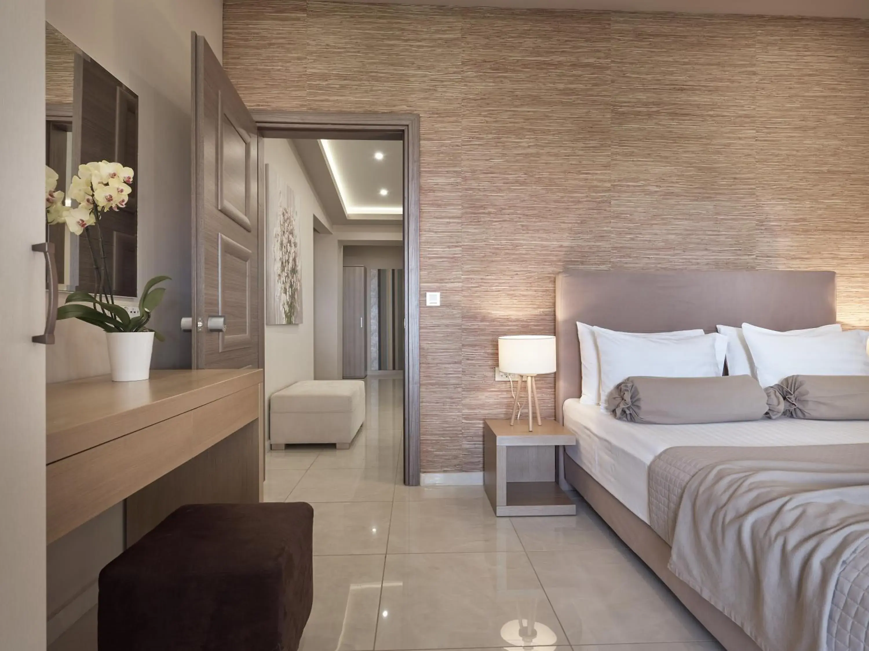 Senior Suite in Koukounaria Hotel & Suites Senior Suite in Koukounaria Hotel & Suites