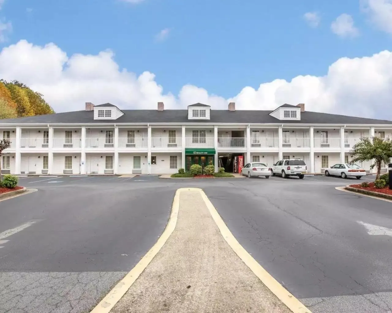 Property building in Quality Inn Carrollton Medical Center