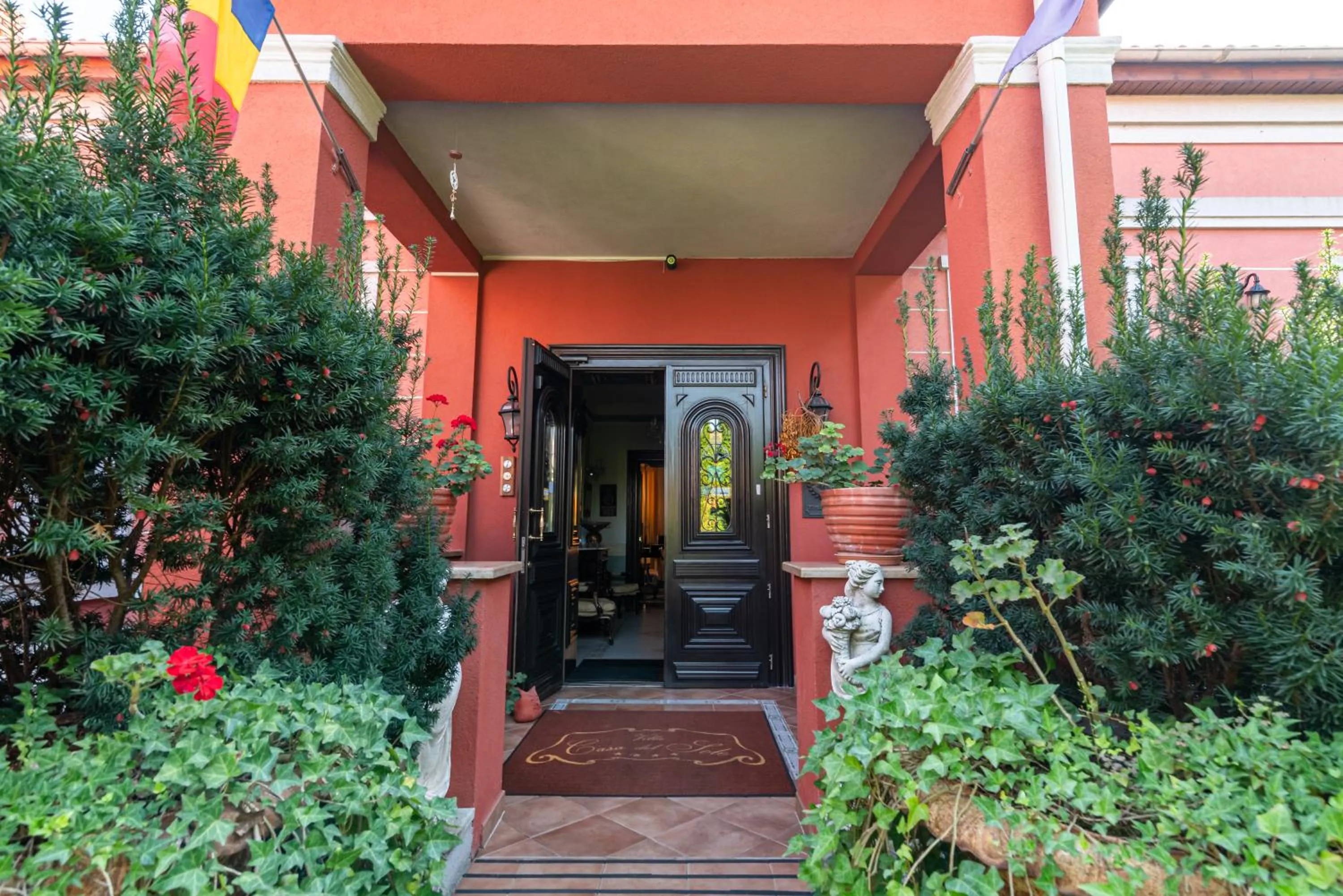 Facade/entrance in Casa del Sole Boutique Hotel Timisoara