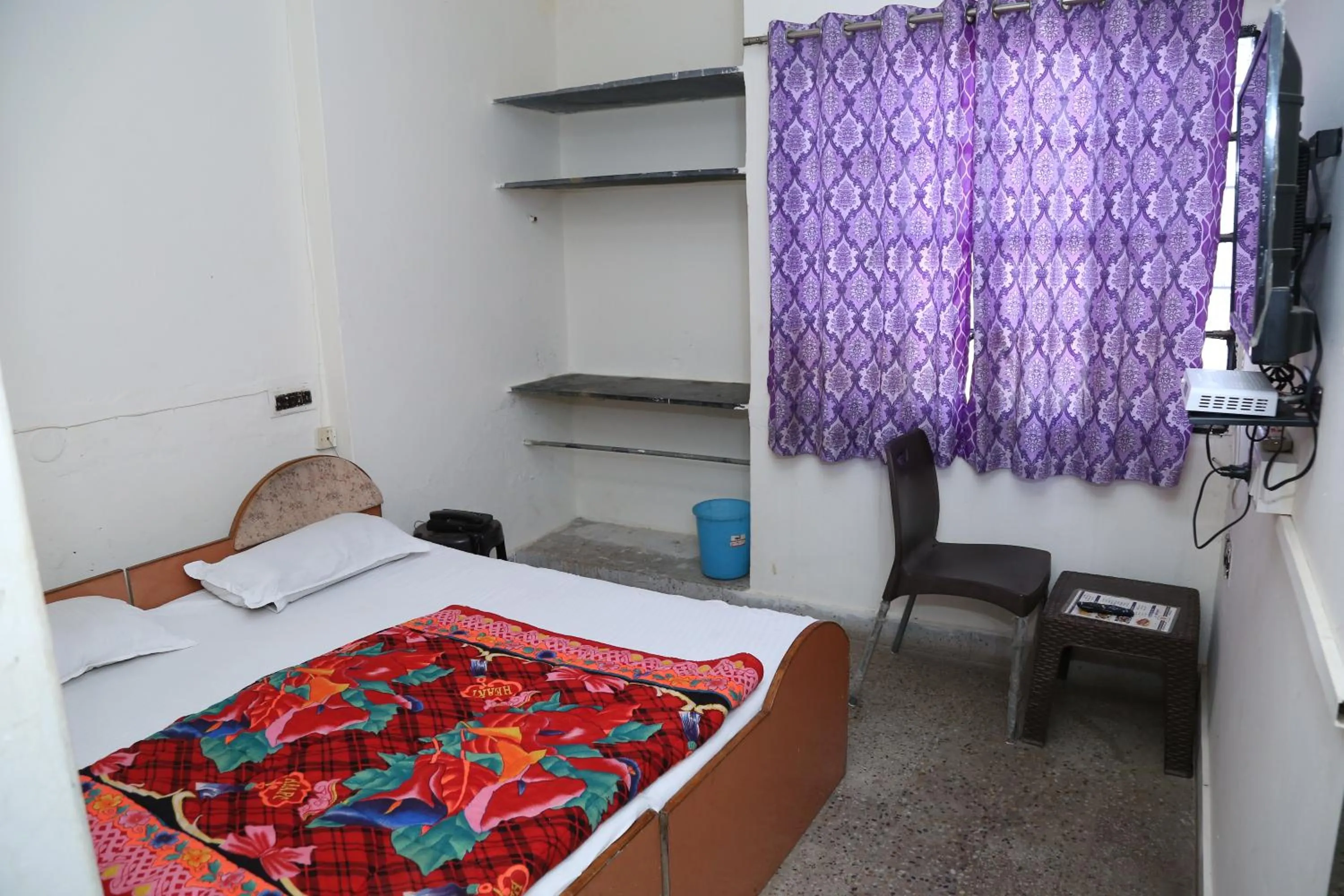 Bed in Hotel Shri Karni Vilas & SPA