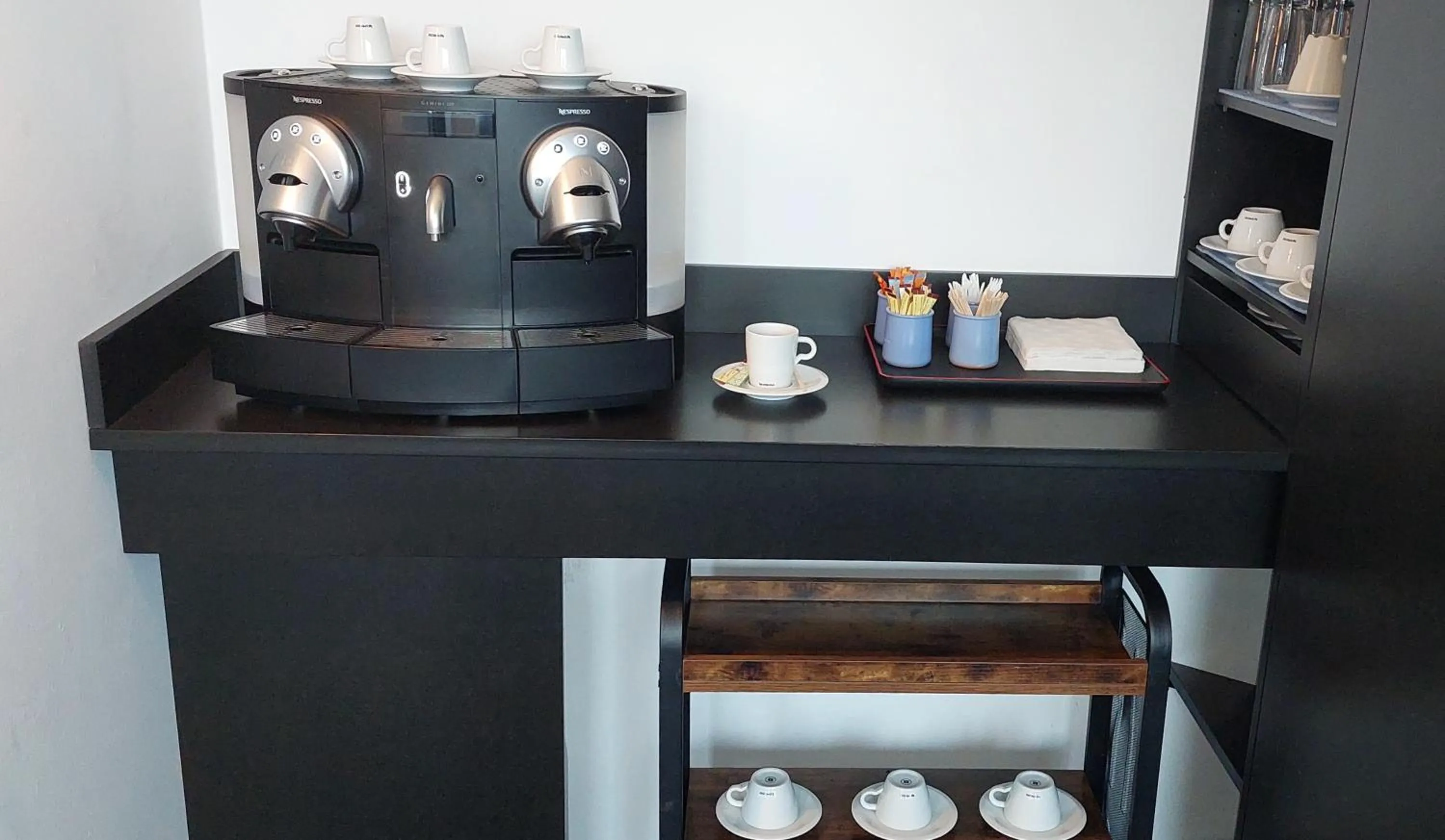 Coffee/tea facilities in Comfort Hotel Atlantic Muenchen Sued
