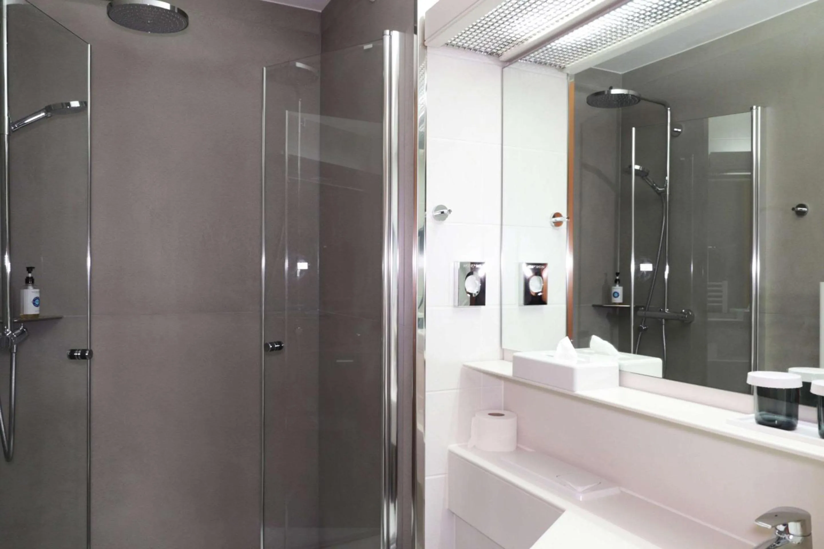 Bedroom in Comfort Hotel Atlantic Muenchen Sued