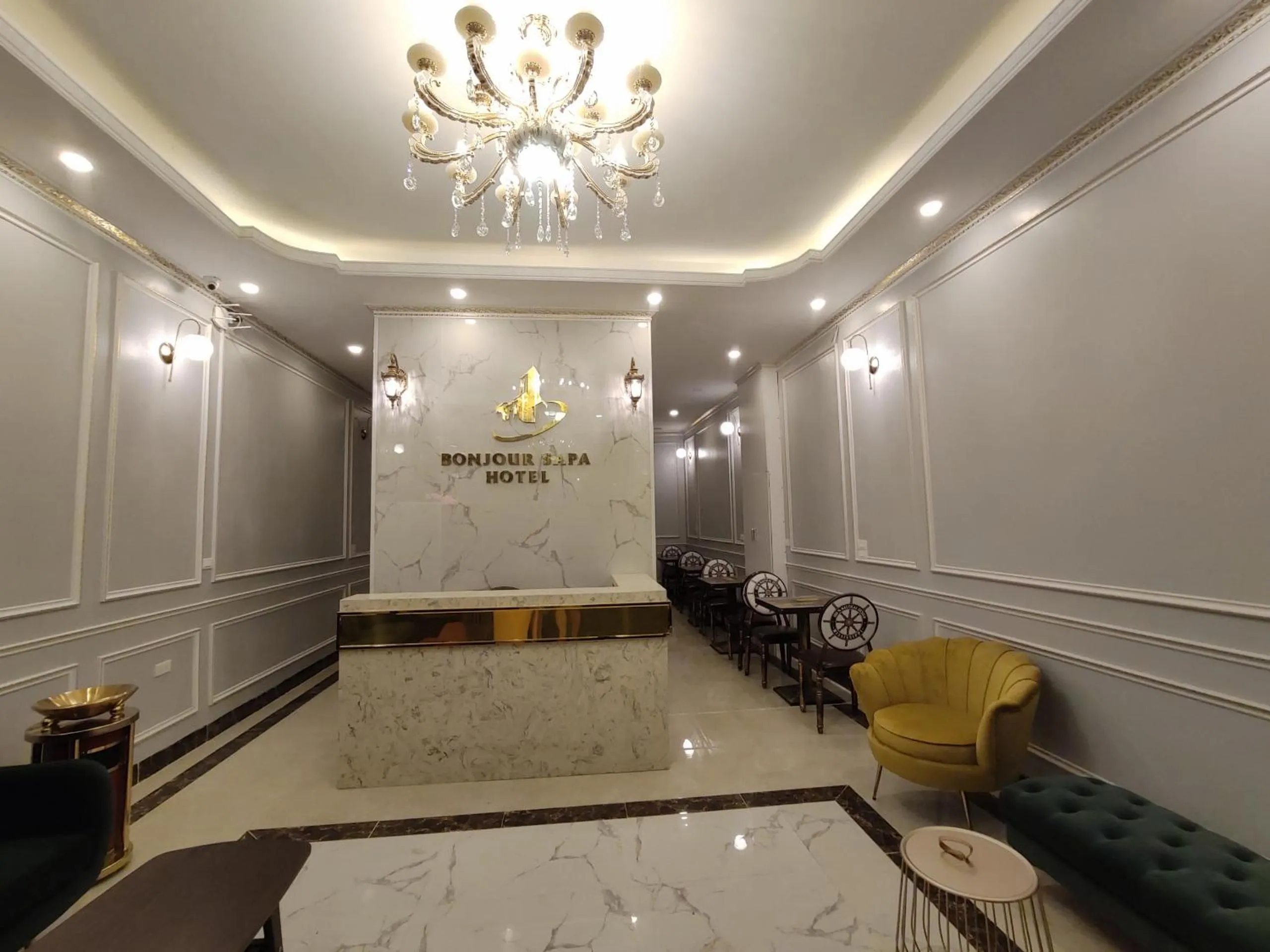 Lobby or reception in Bonjour Sa Pa Hotel