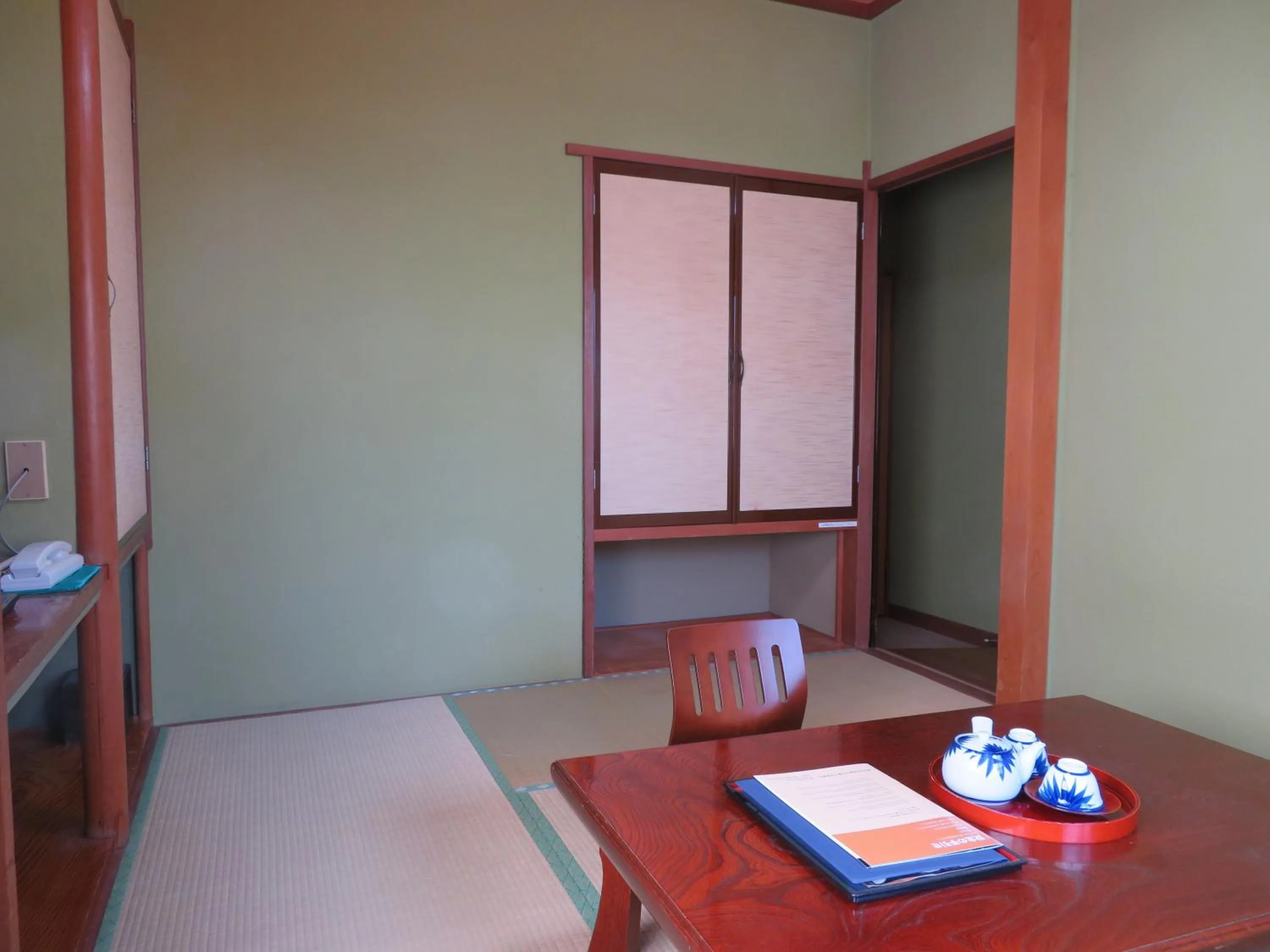 Bed in Hakone Miyanoshita Myojokan