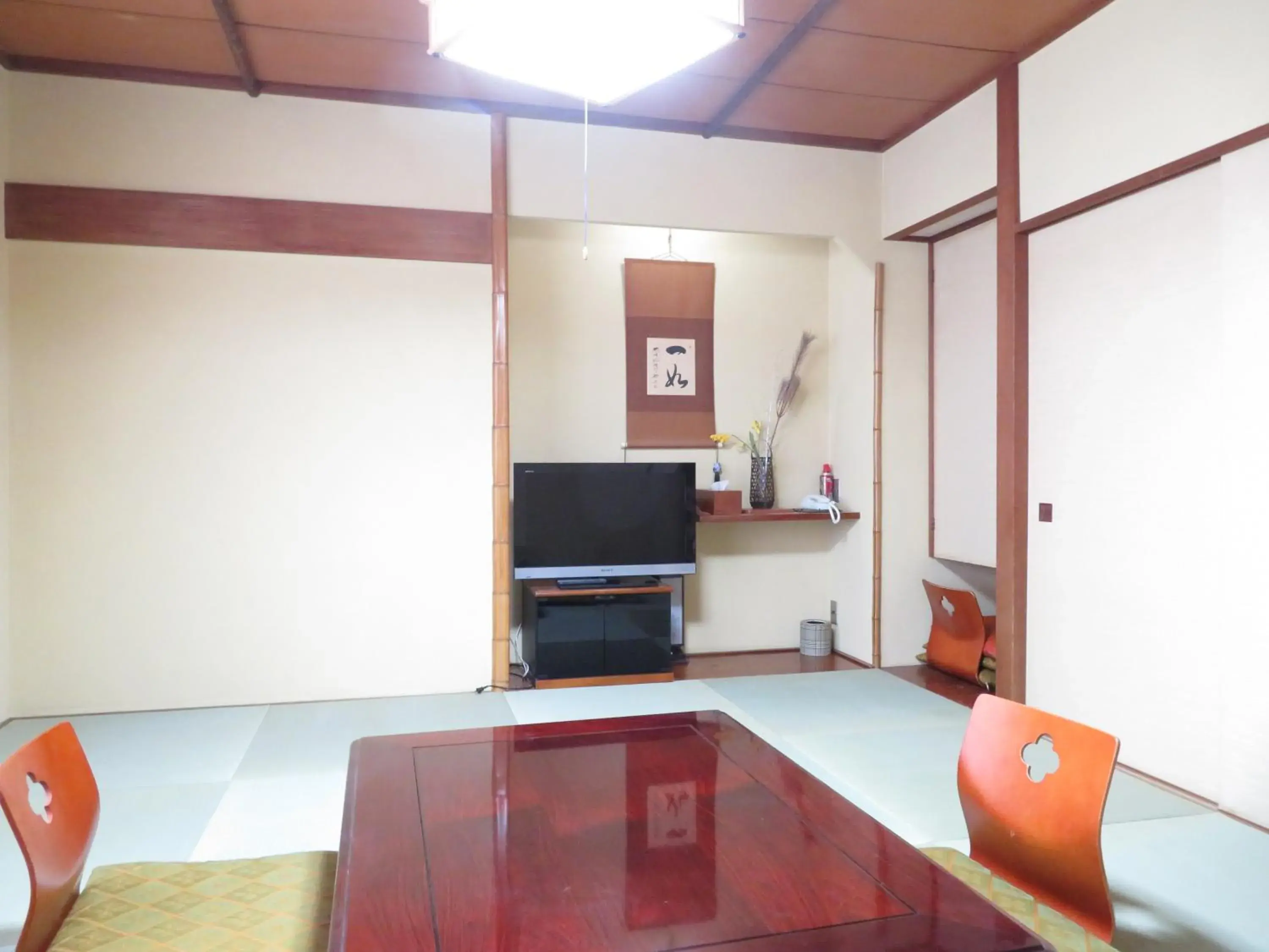 Large Twin Room in Hakone Miyanoshita Myojokan Large Twin Room in Hakone Miyanoshita Myojokan