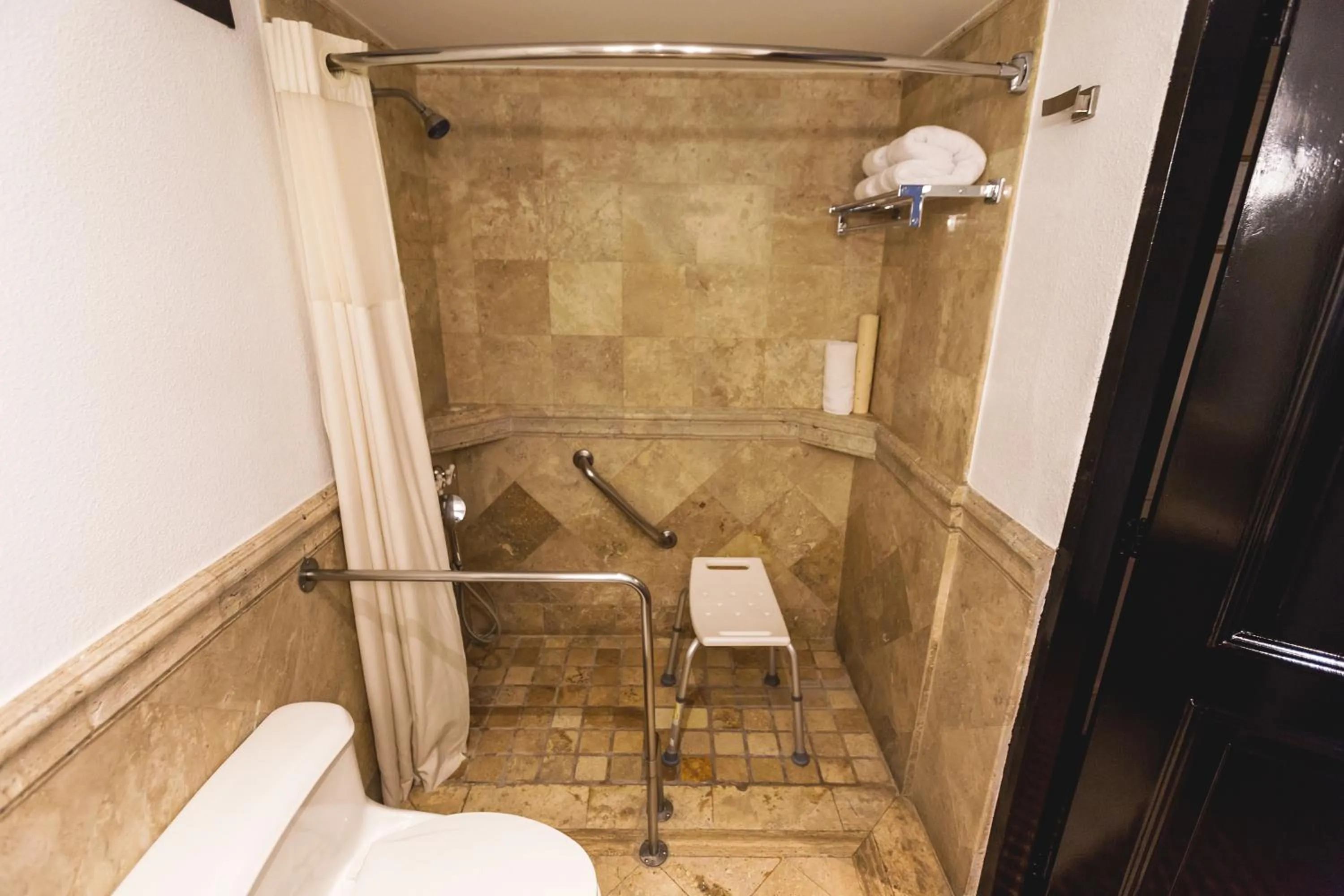 acessibility in Clarion Hotel Real Tegucigalpa