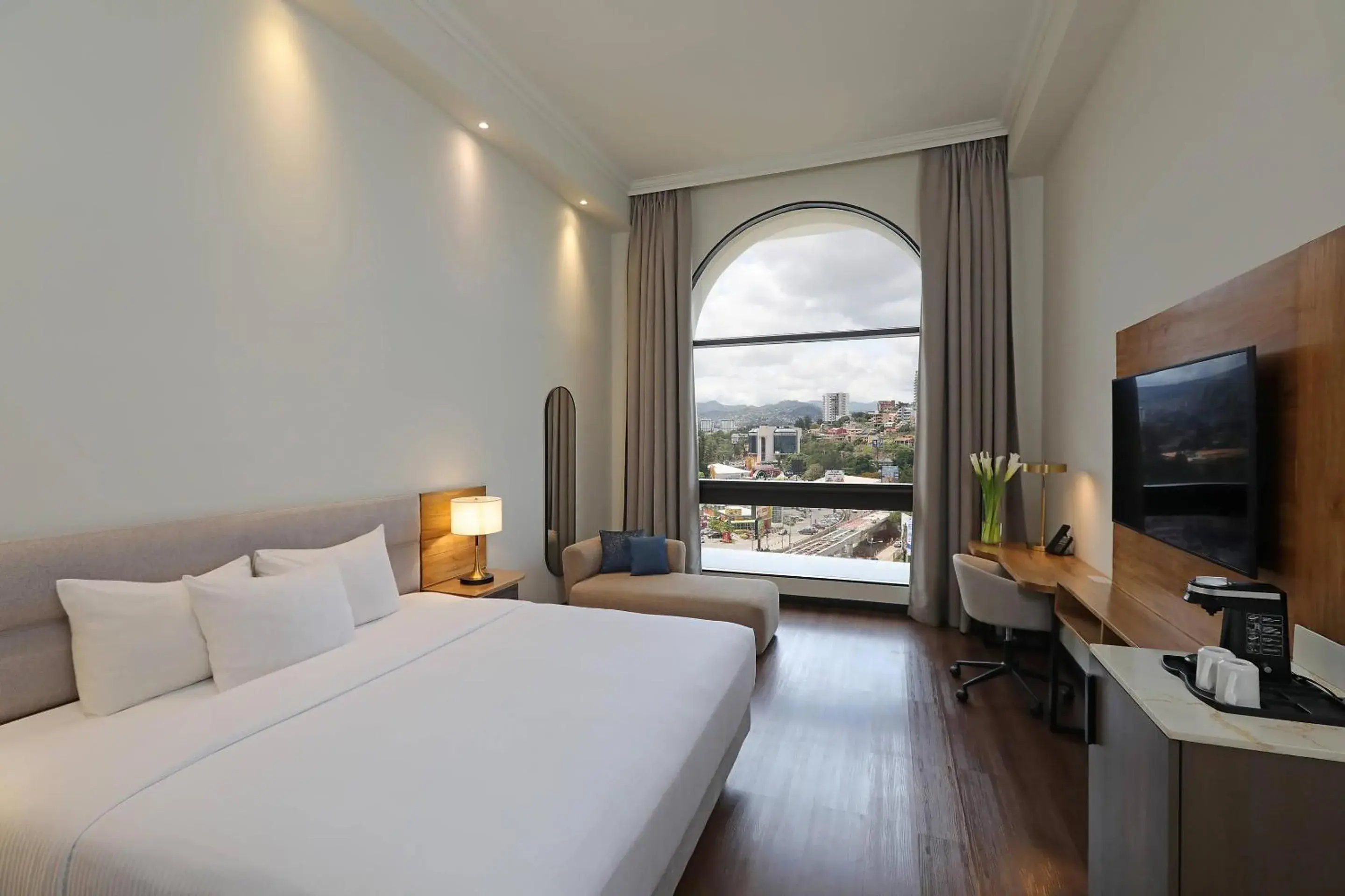 Business King Room in Clarion Hotel Real Tegucigalpa Business King Room in Clarion Hotel Real Tegucigalpa