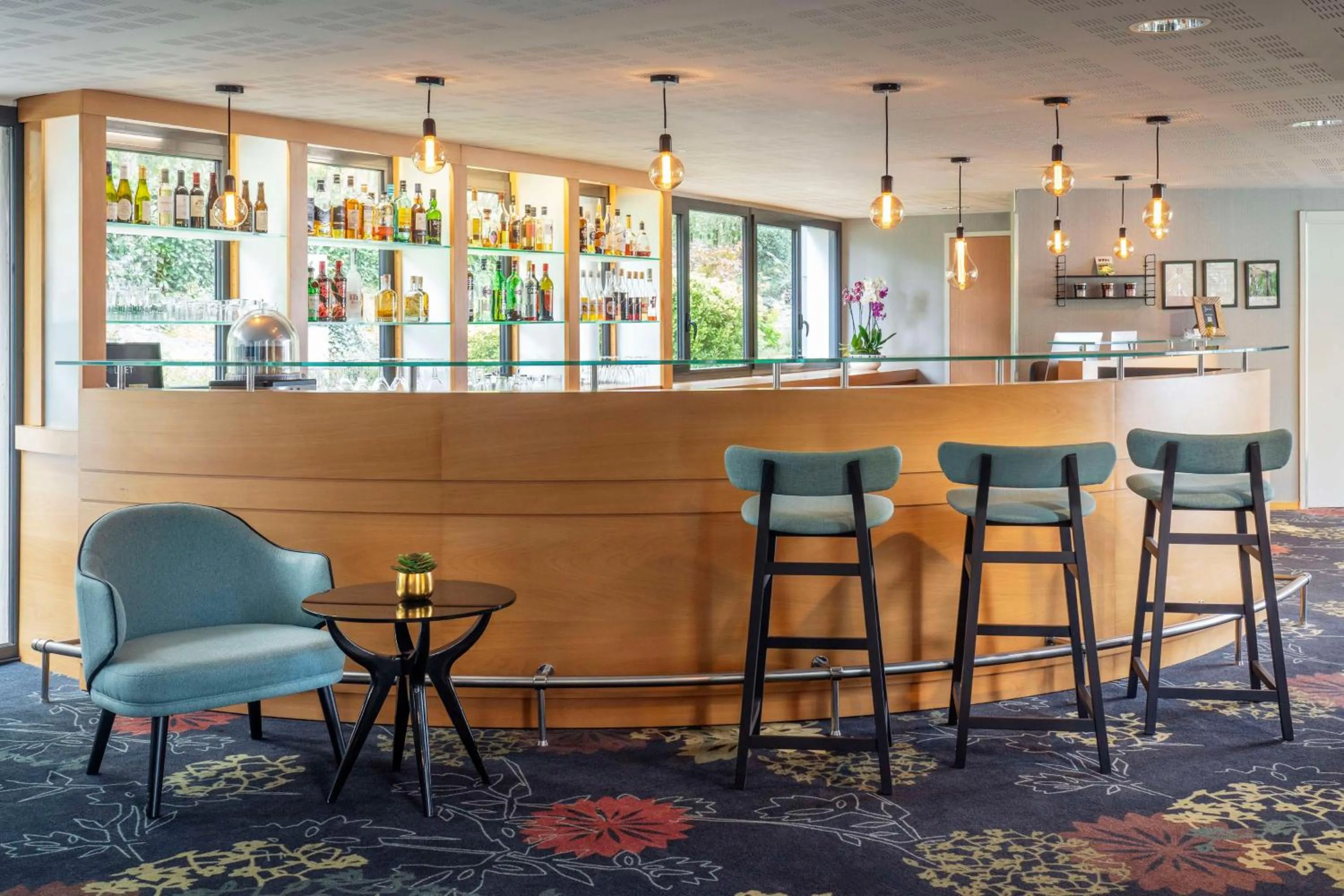 Lobby or reception in Best Western Plus Hotel De La Regate-Erdre