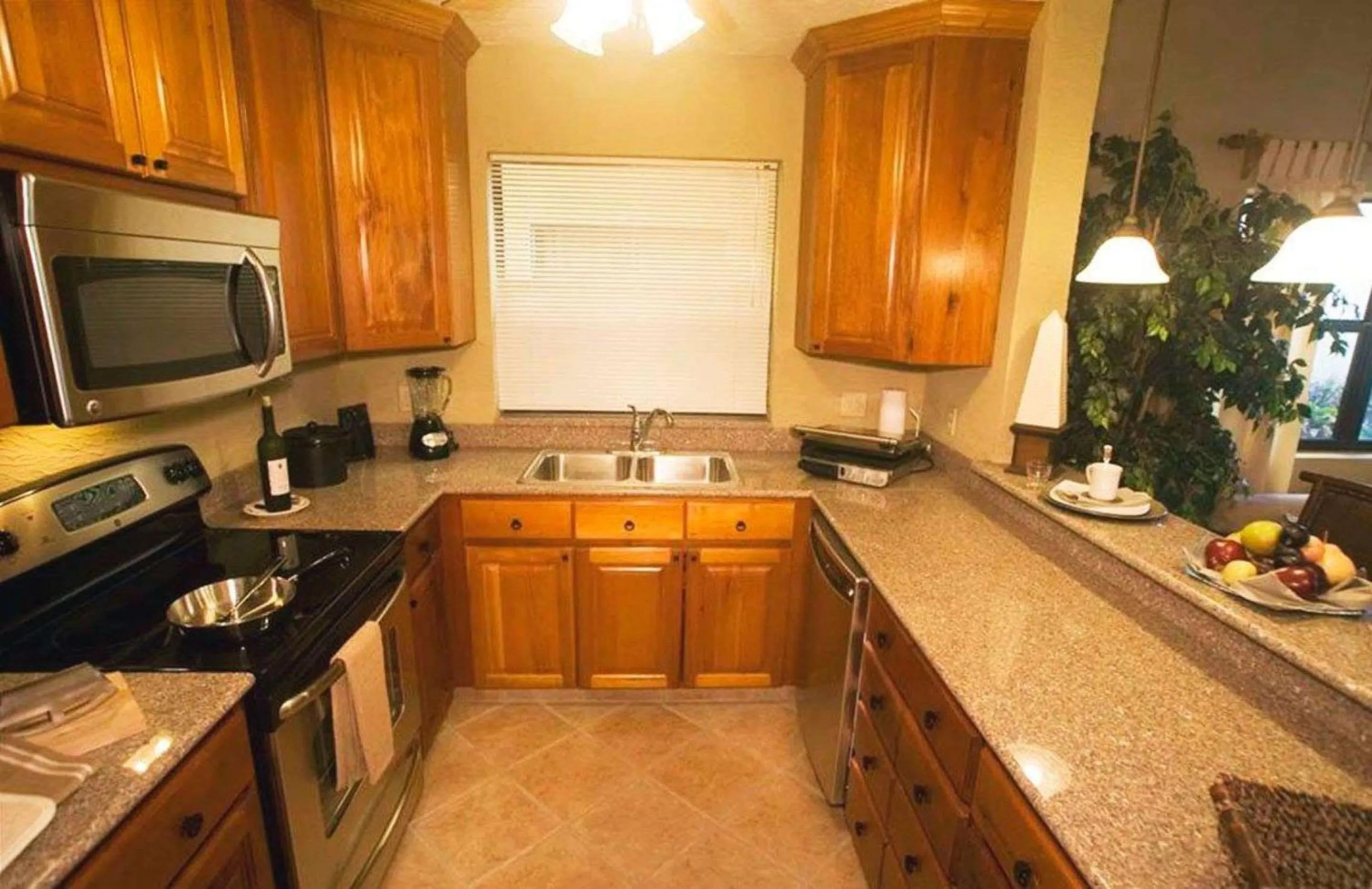 Photo of the whole room in Clarion Suites Roatan at Pineapple Villas