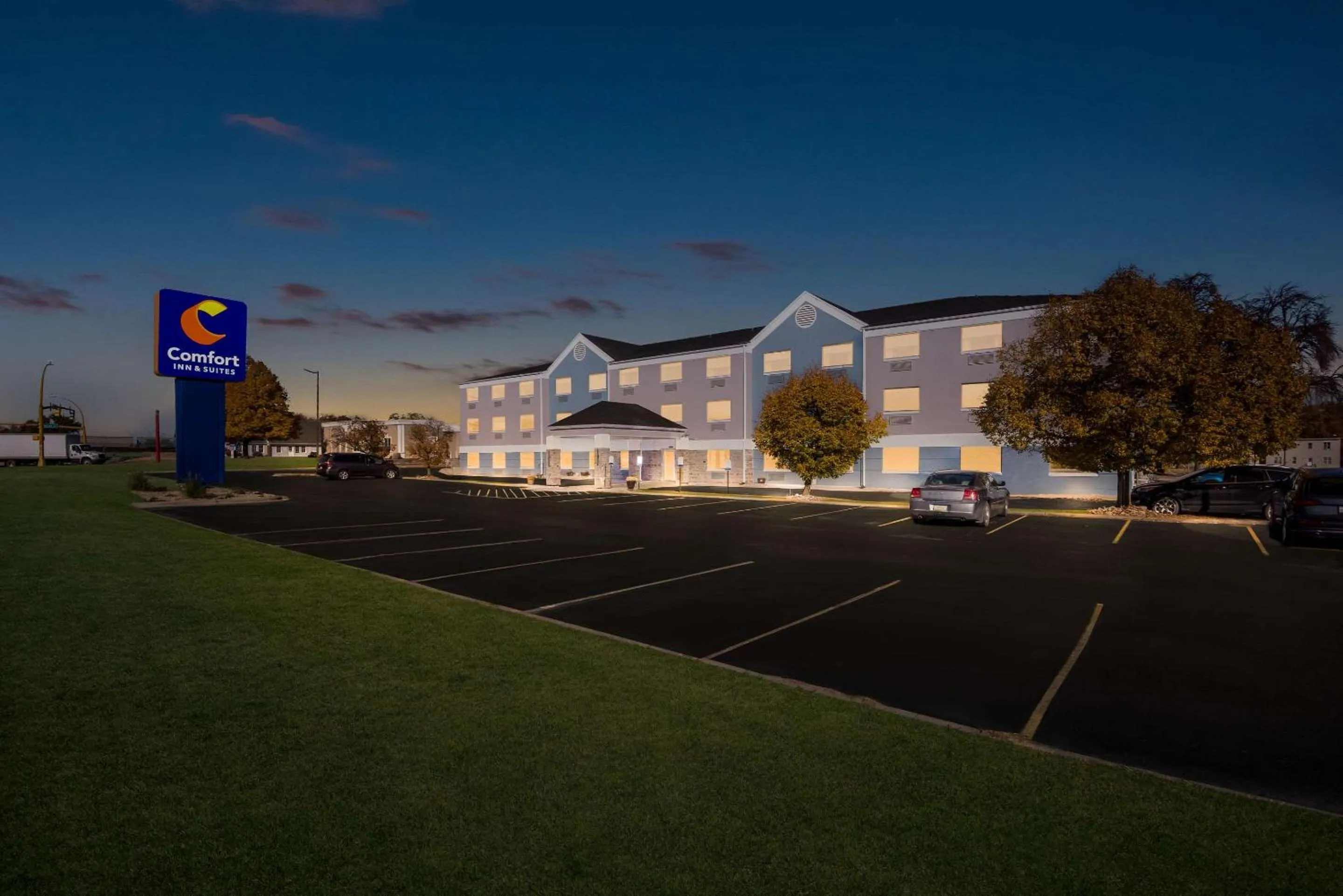 Property building in Comfort Inn & Suites