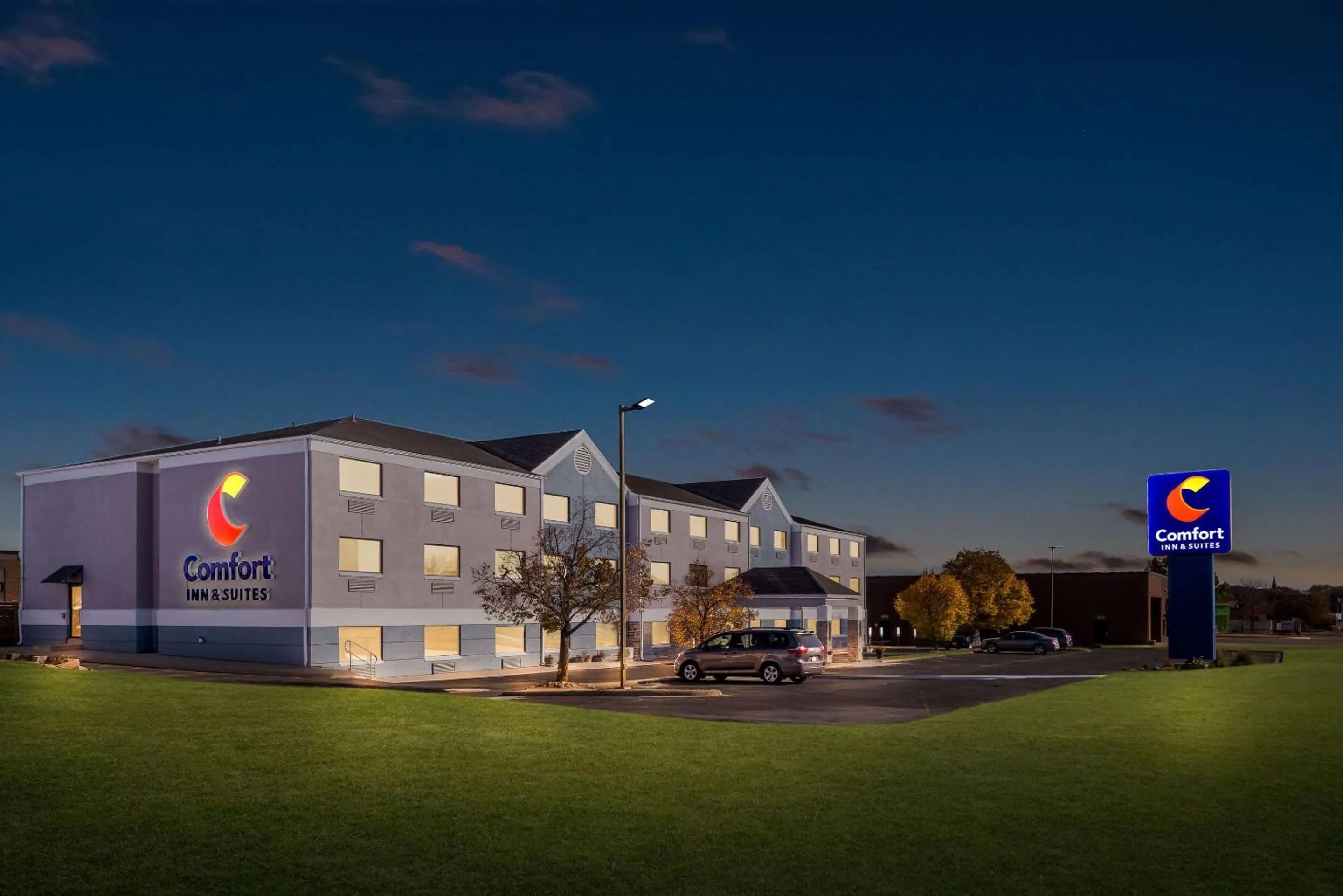 Property building in Comfort Inn & Suites