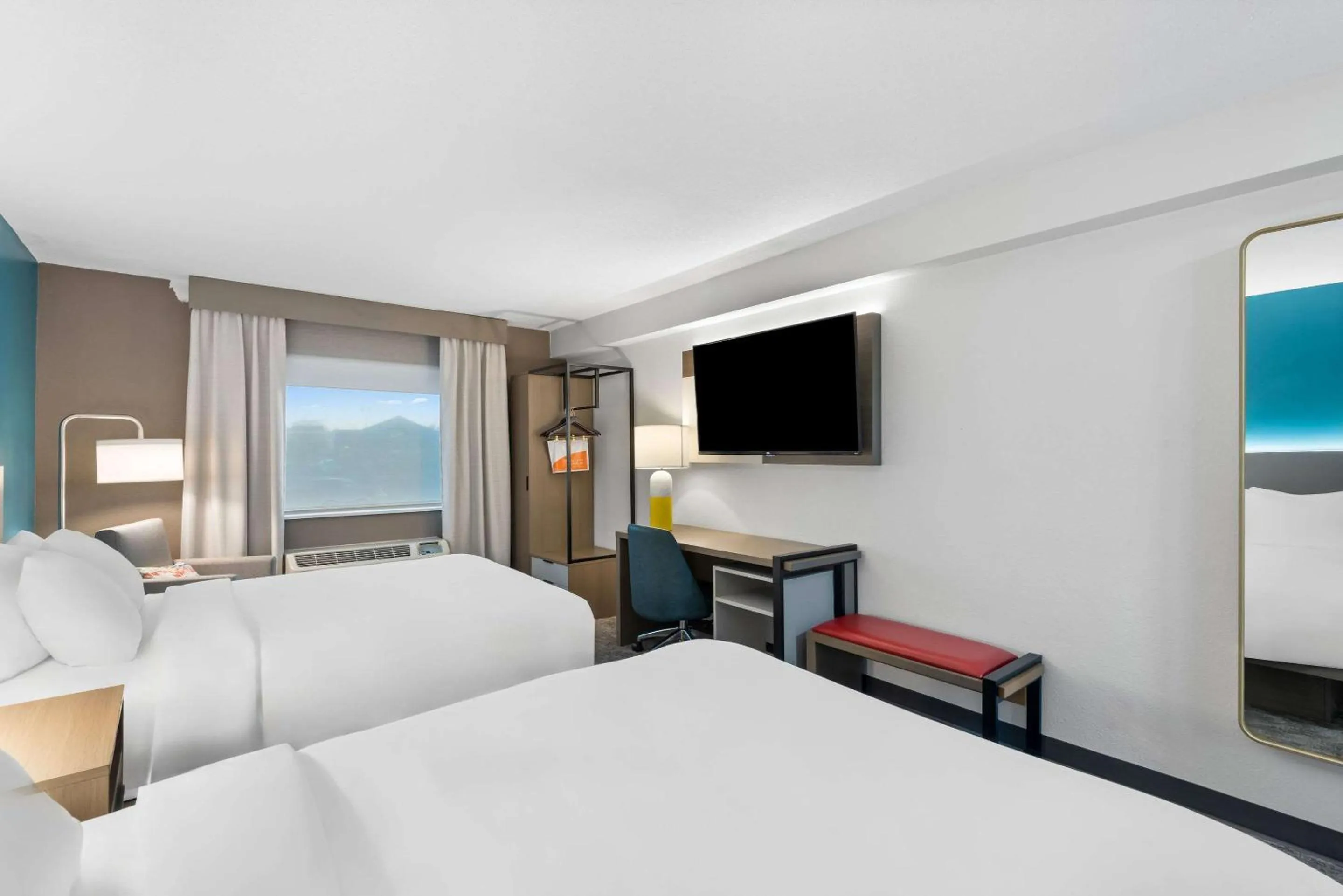 Bedroom, Bed in Comfort Inn & Suites