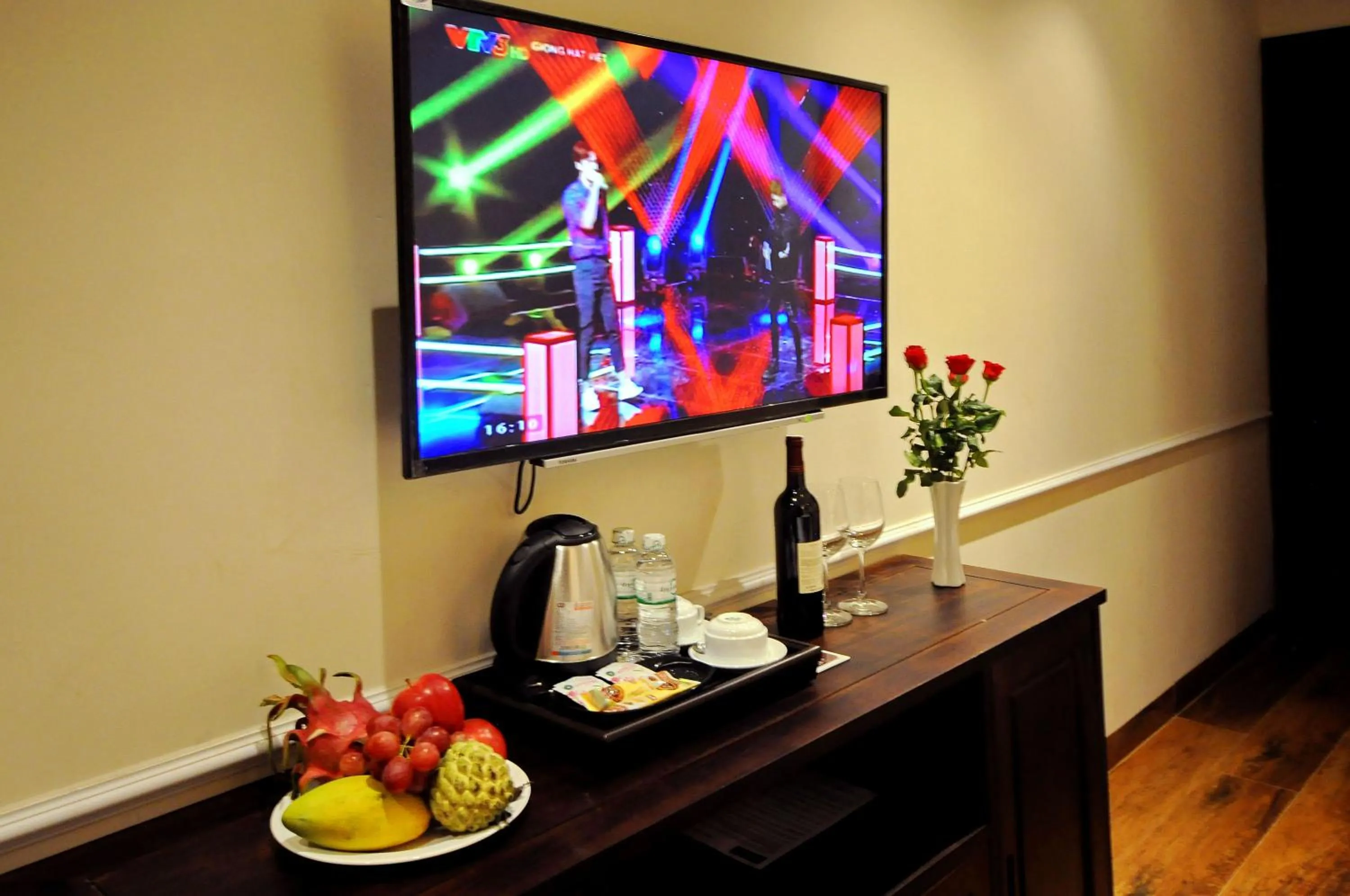 TV and multimedia in Apollo Hotel Nha Trang Beach