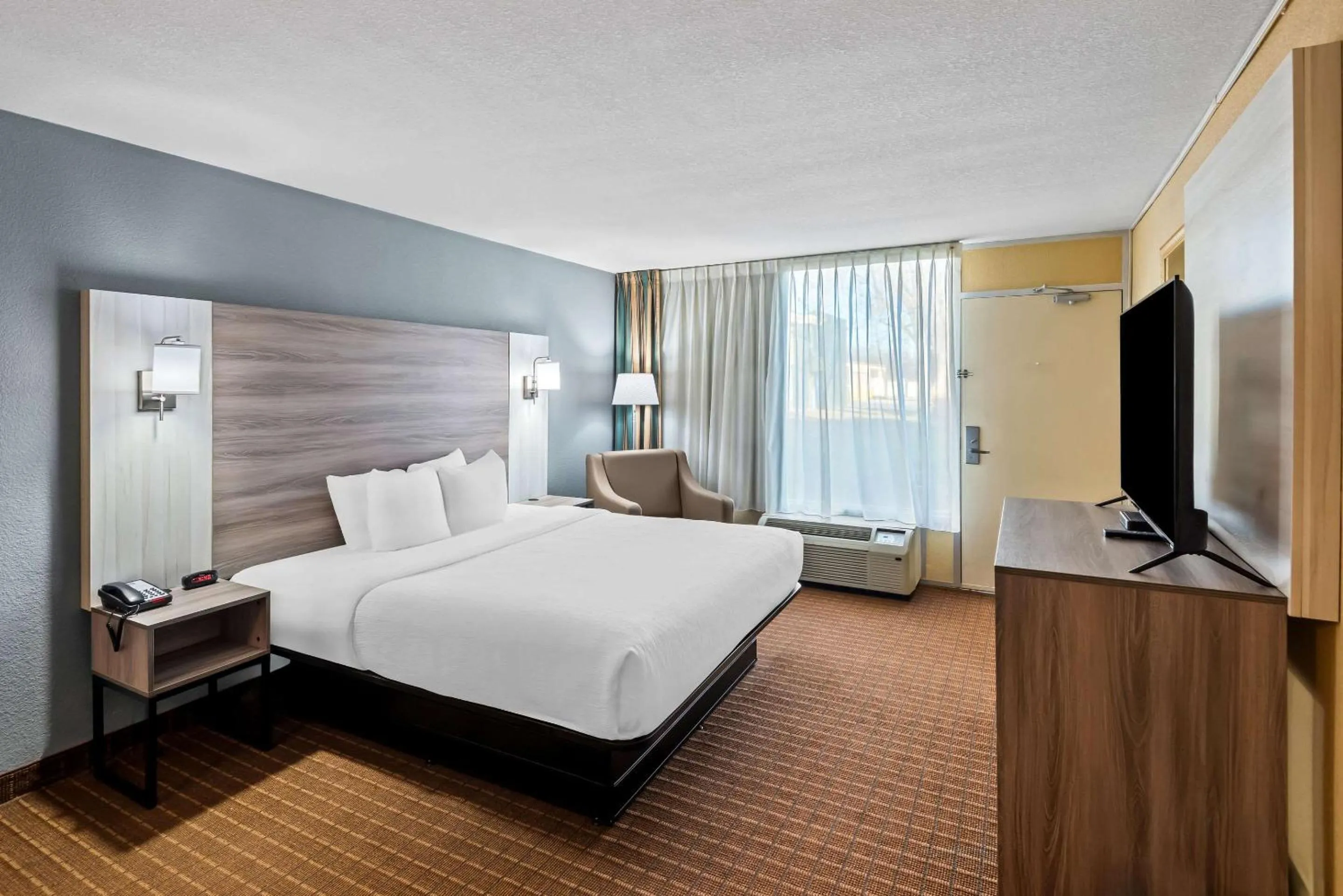 Bedroom, Bed in Quality Inn Fort Dodge