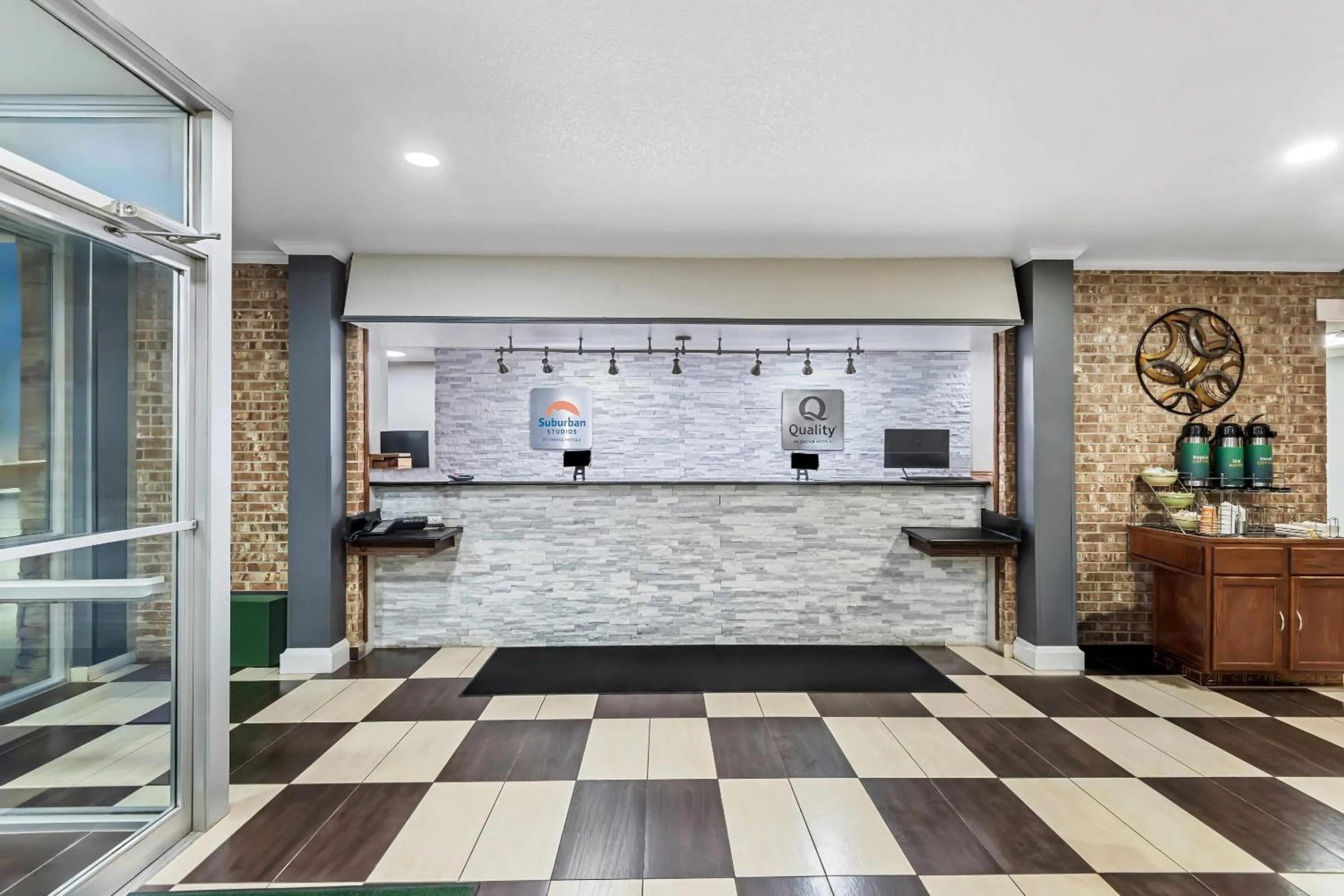 Lobby or reception in Quality Inn Fort Dodge