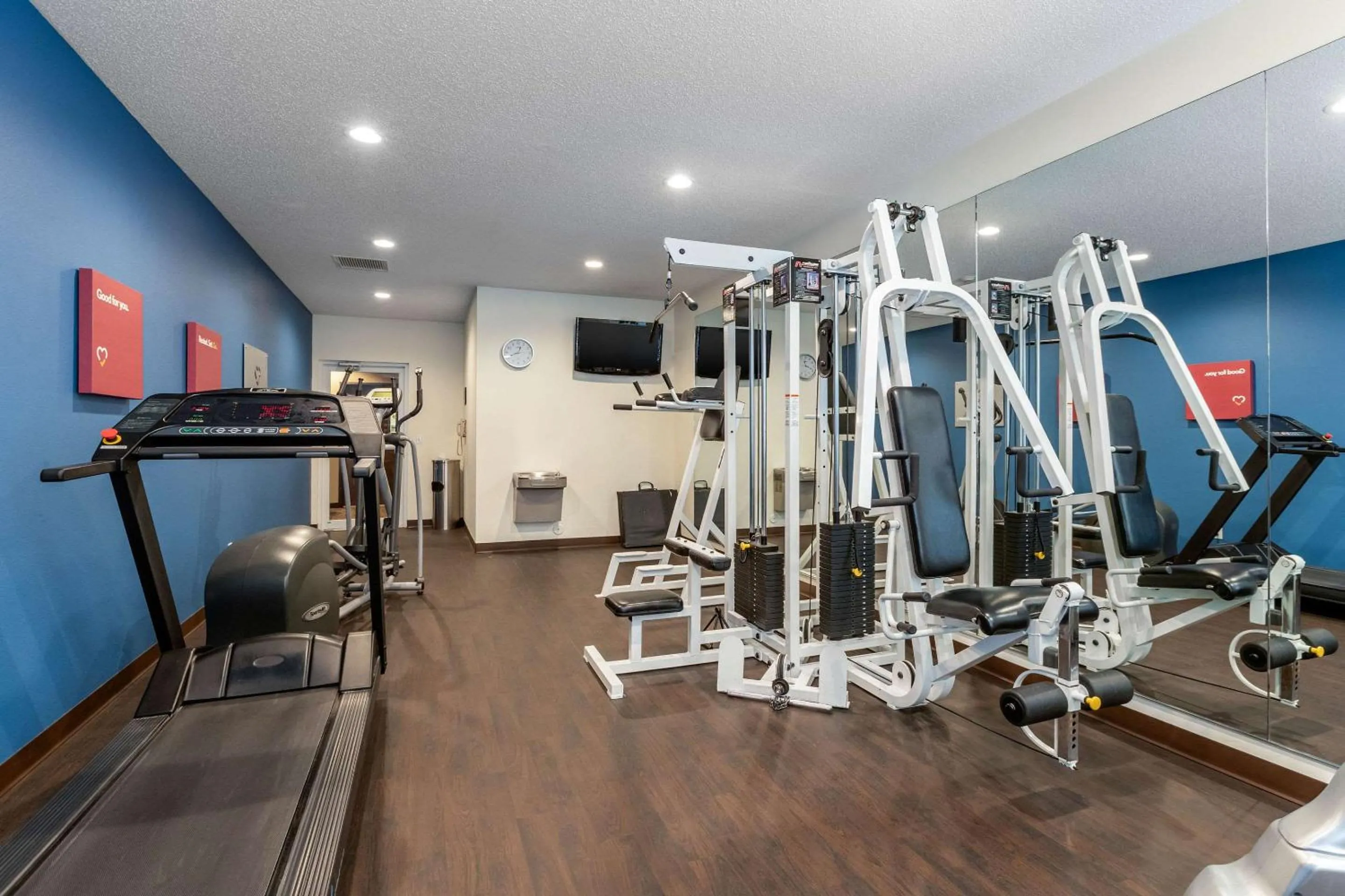 Fitness centre/facilities in Comfort Suites Cedar Falls Industrial Park