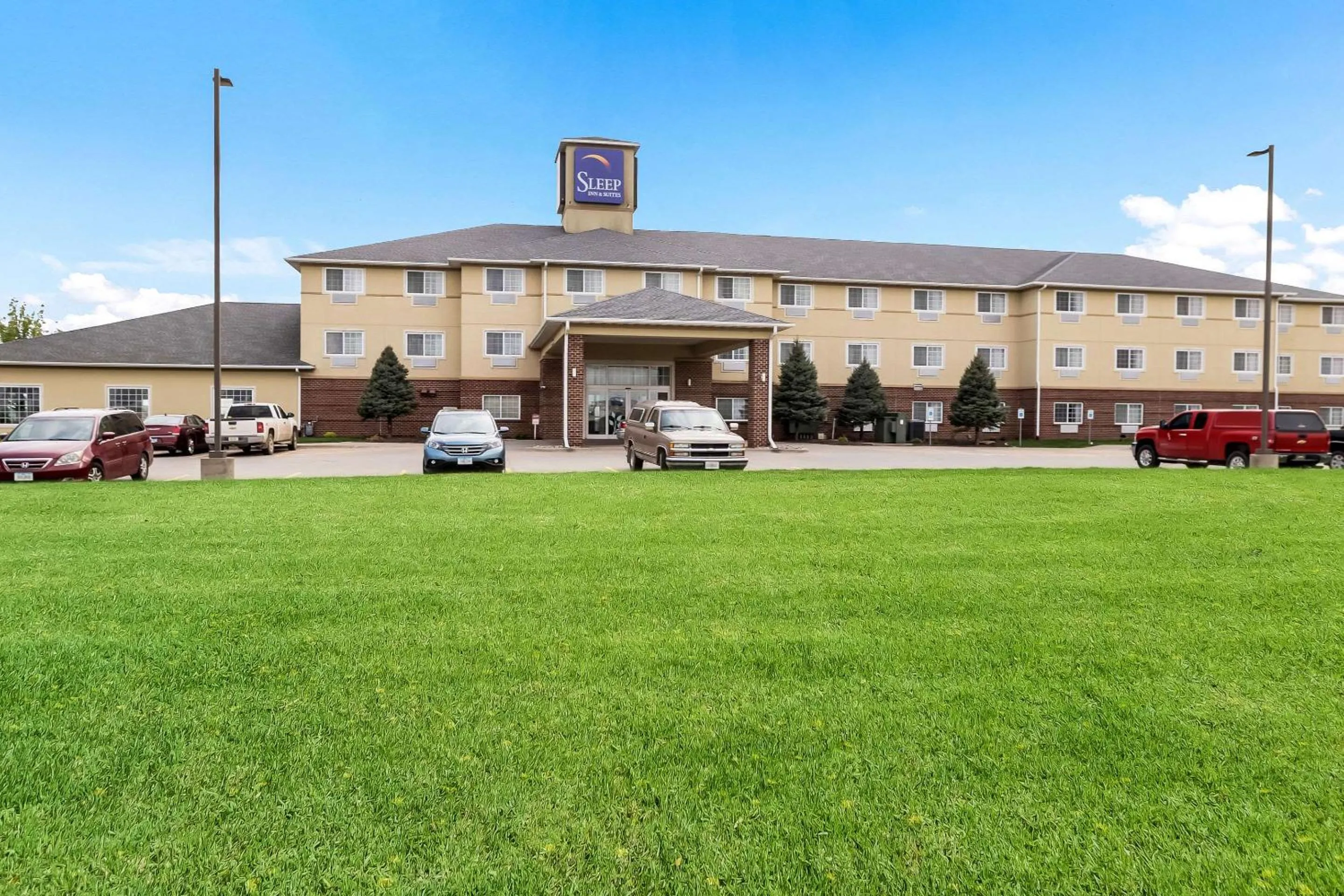 Property building in Sleep Inn & Suites North Liberty - Liberty City