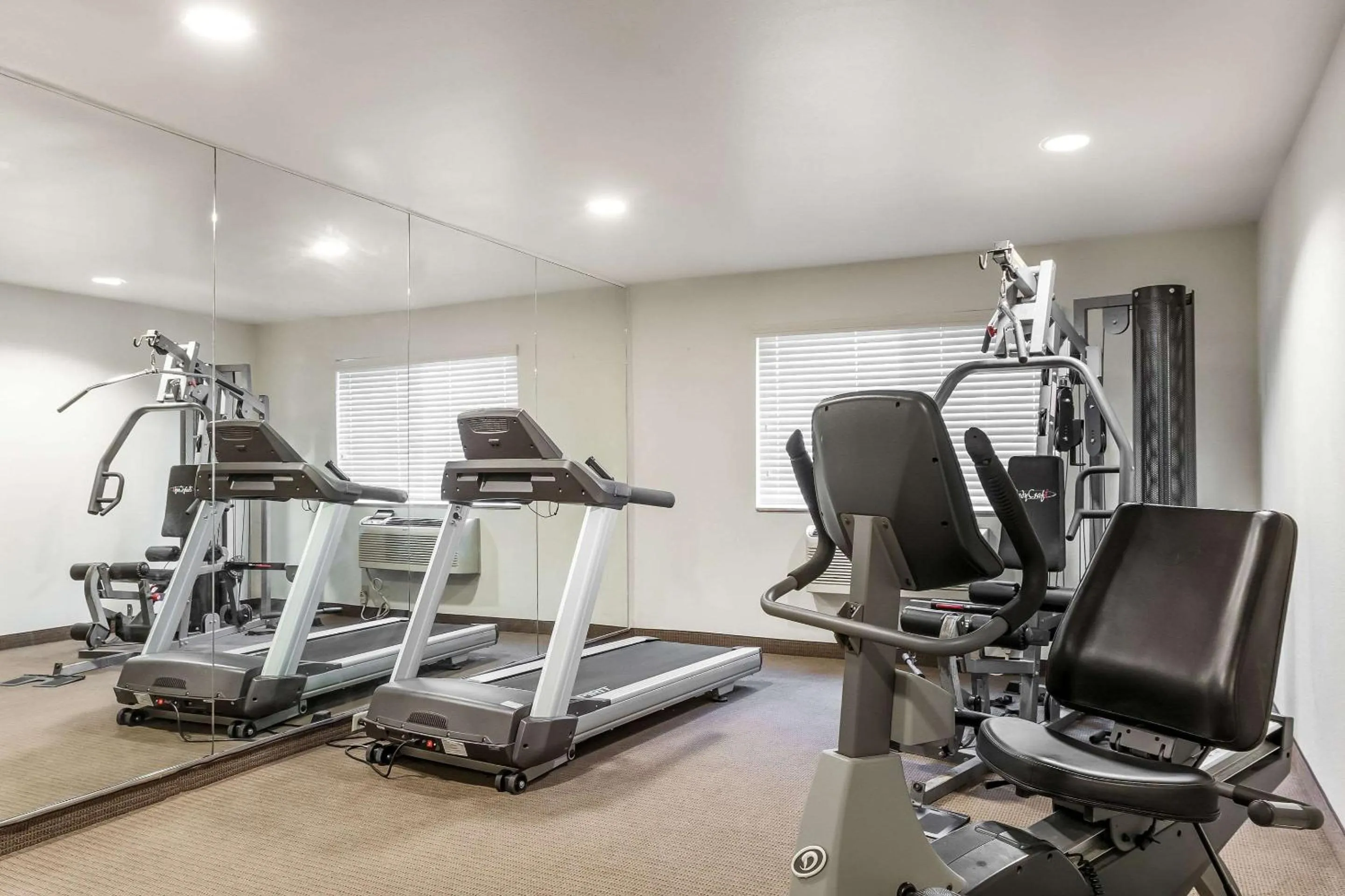 Fitness centre/facilities in Sleep Inn & Suites North Liberty - Liberty City