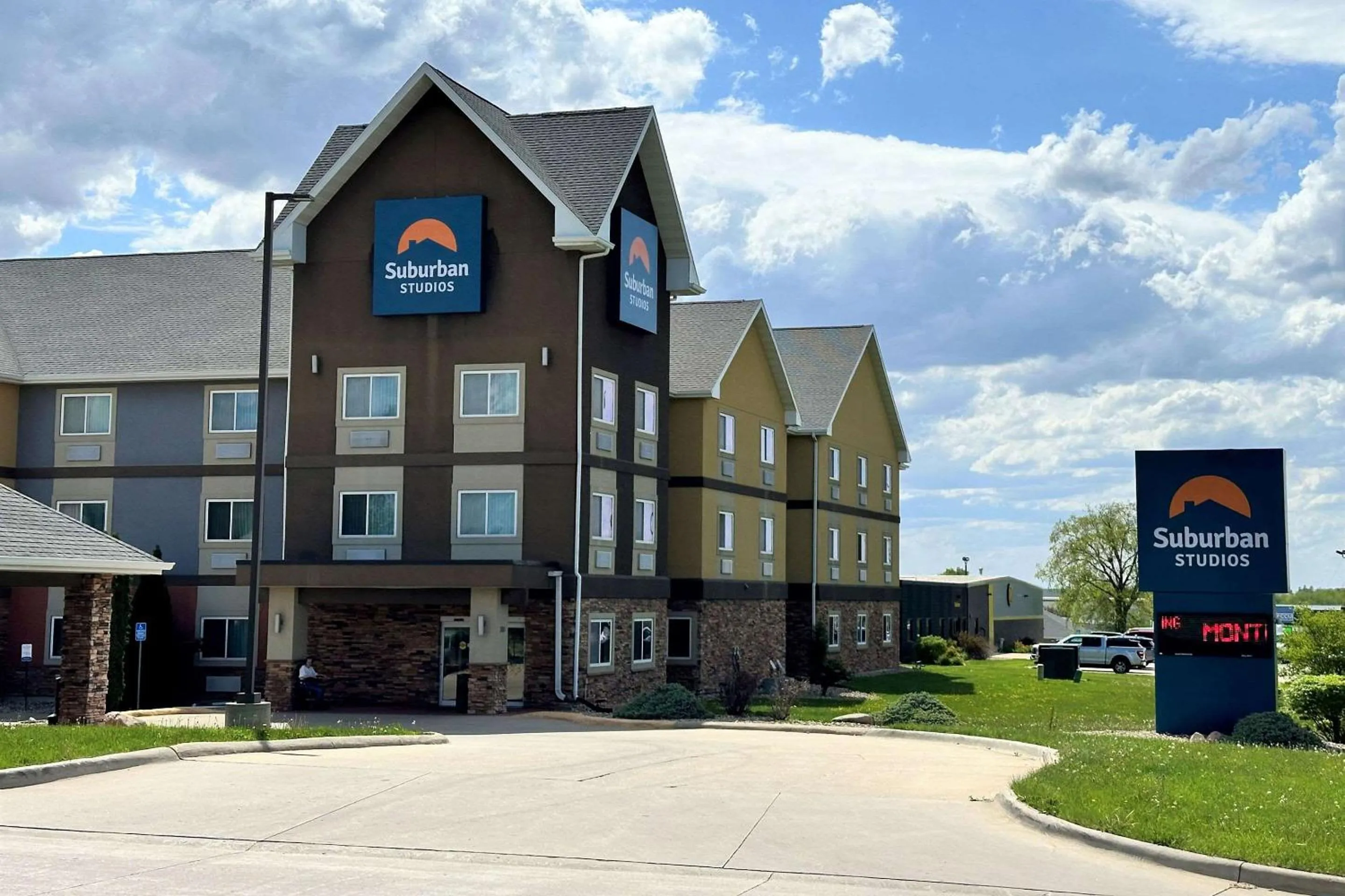 Property building in Suburban Studios Cedar Falls