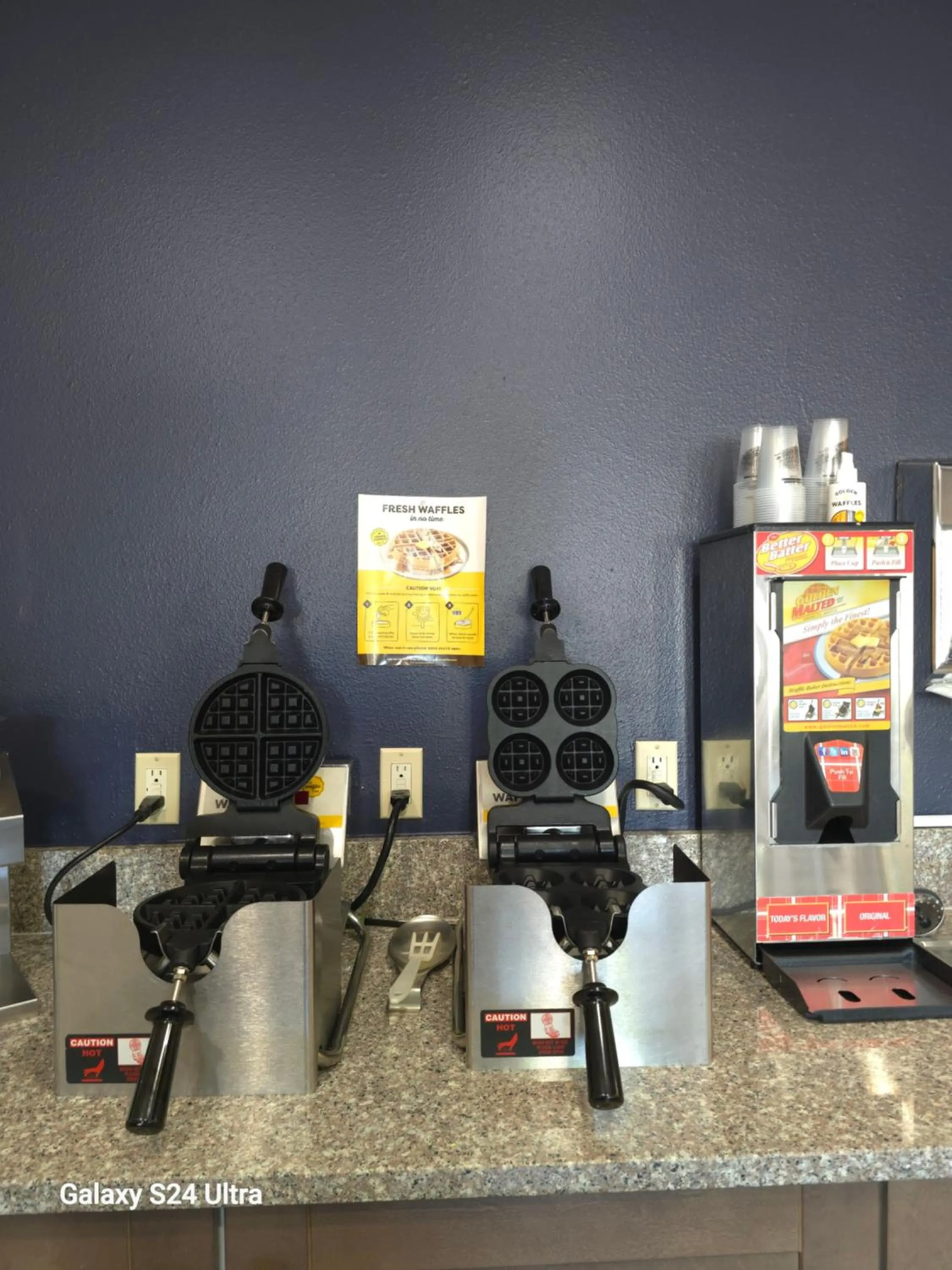 Breakfast in Reston Inn & Suites