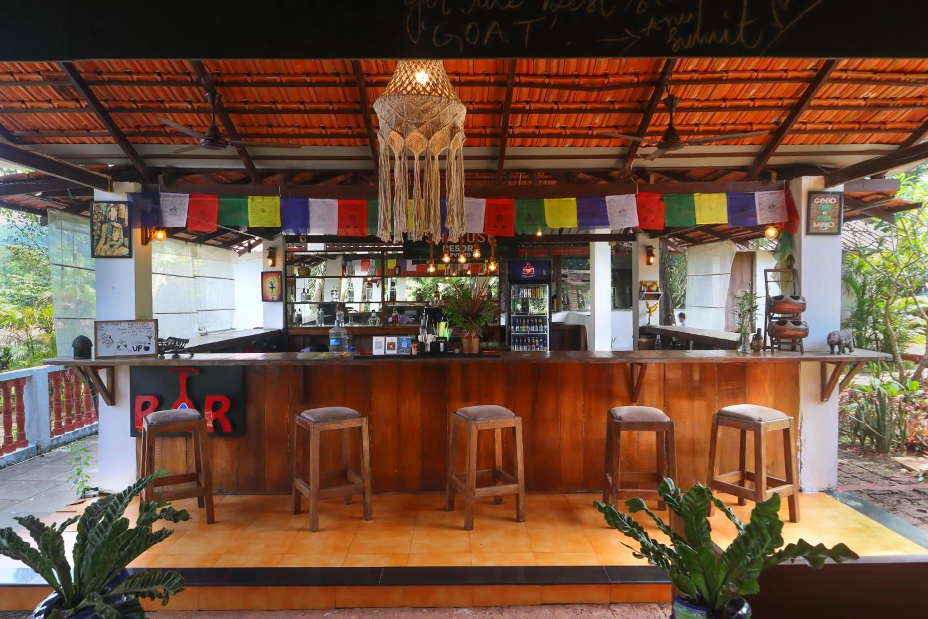 Lounge or bar in Wild Berry Resort Agonda