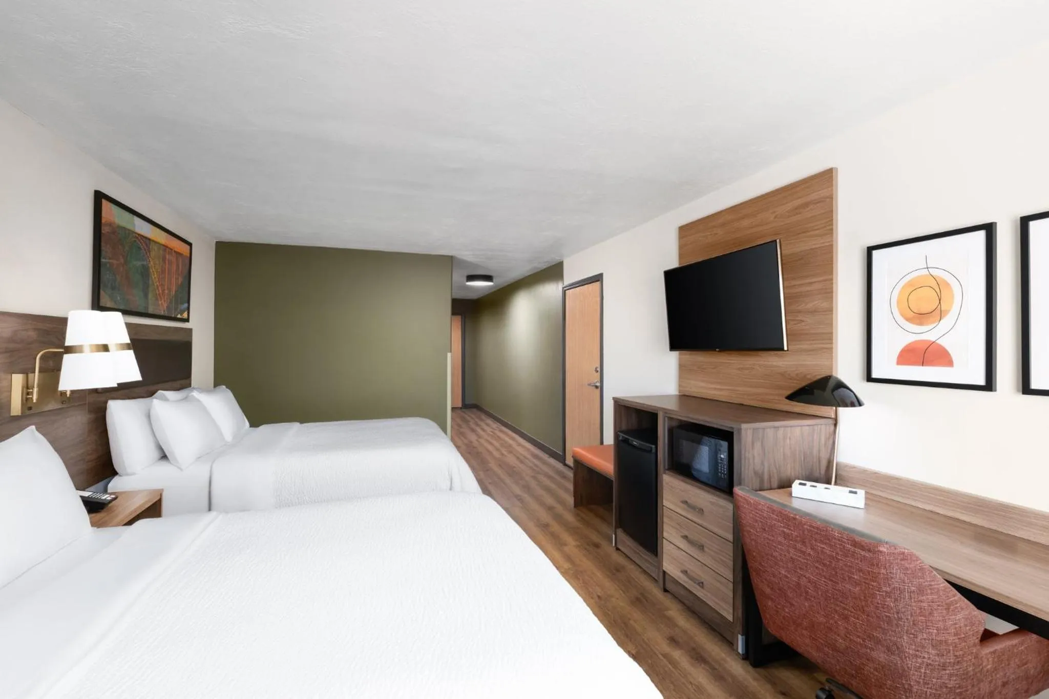 Photo of the whole room, Bed in Garner Hotel Idaho Falls Southwest by IHG