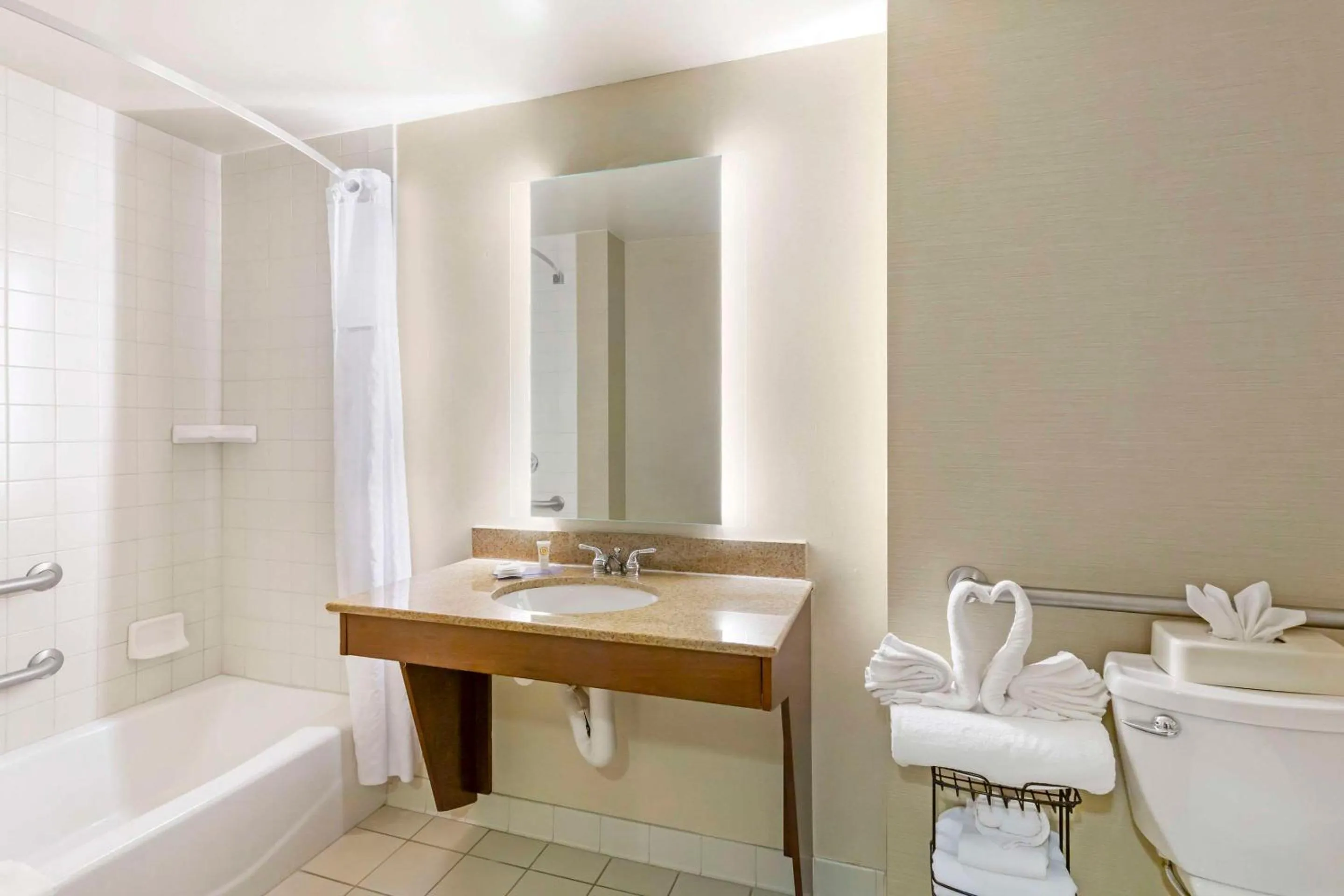 Bedroom in Comfort Inn & Suites Jerome - Twin Falls