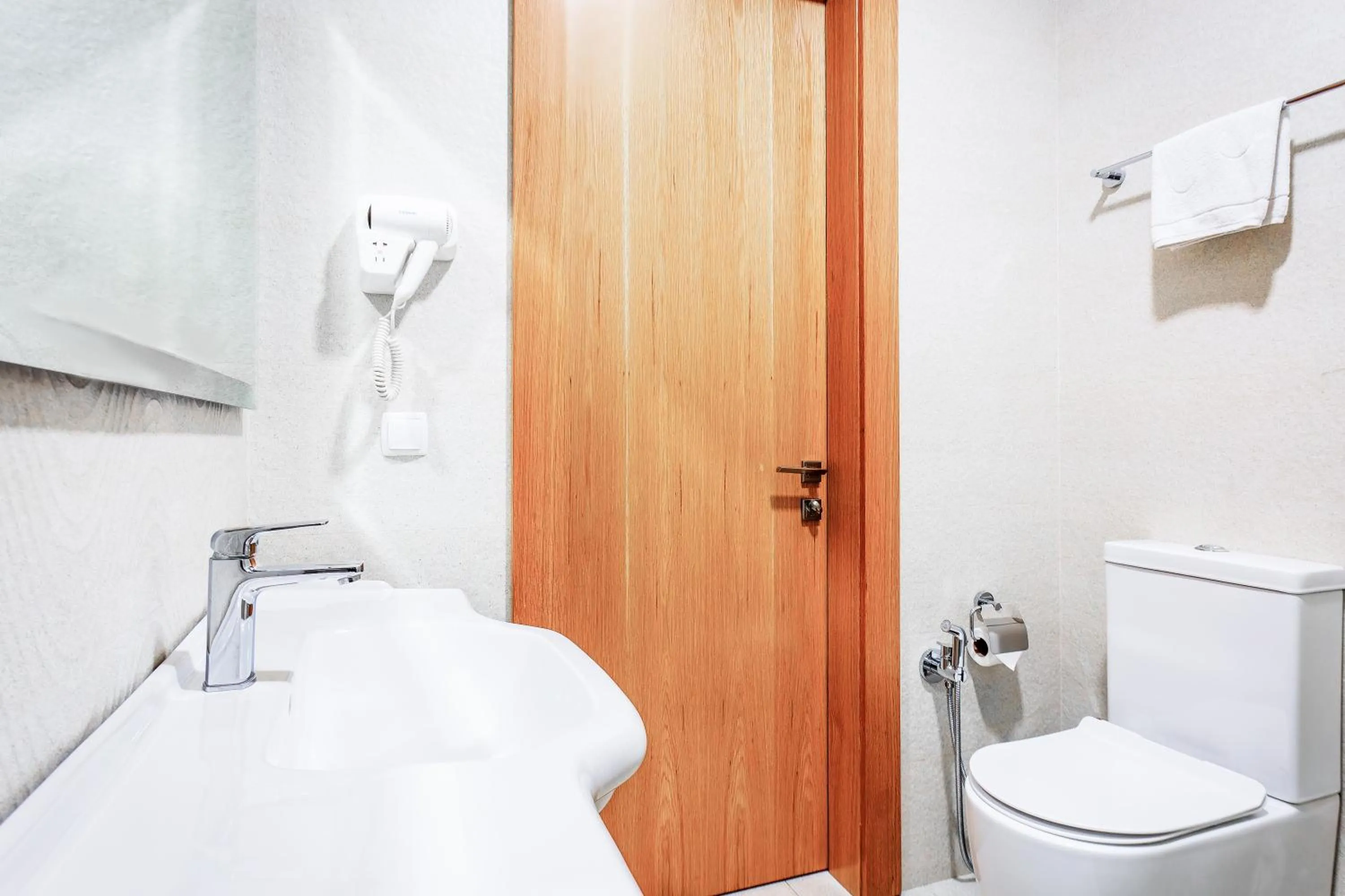 Shower in Praga Hotel