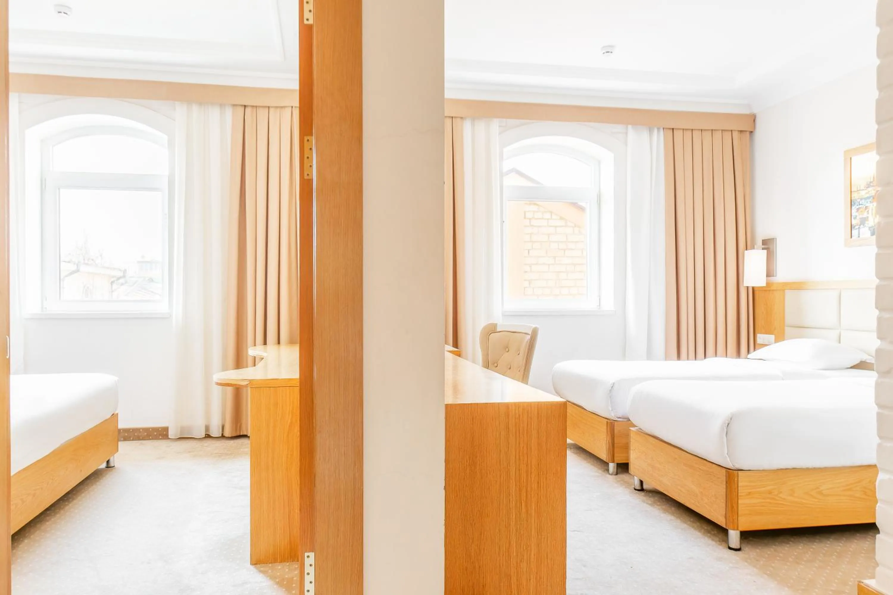 Photo of the whole room in Praga Hotel