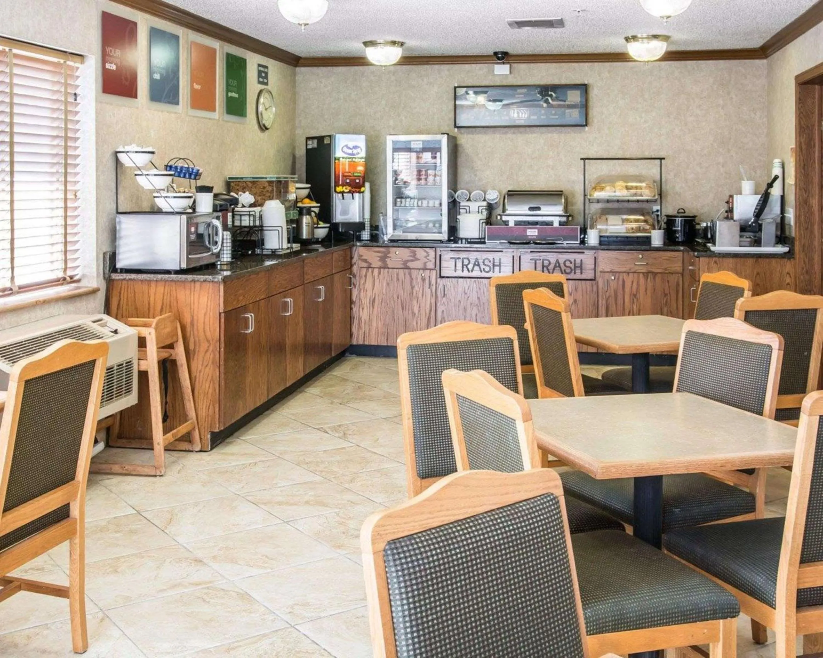 Restaurant/places to eat in Quality Inn Lewiston
