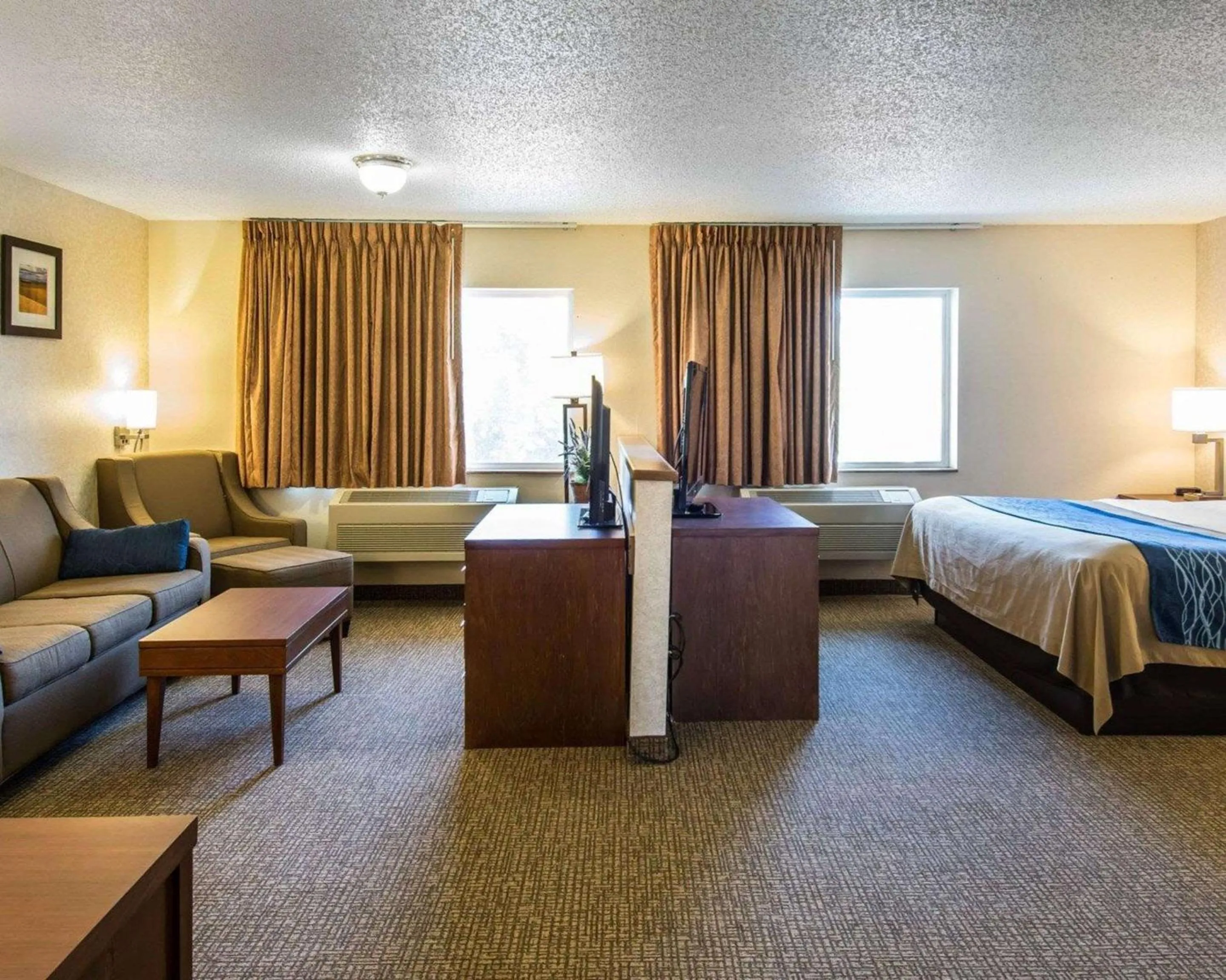 Photo of the whole room, Bed in Quality Inn Lewiston