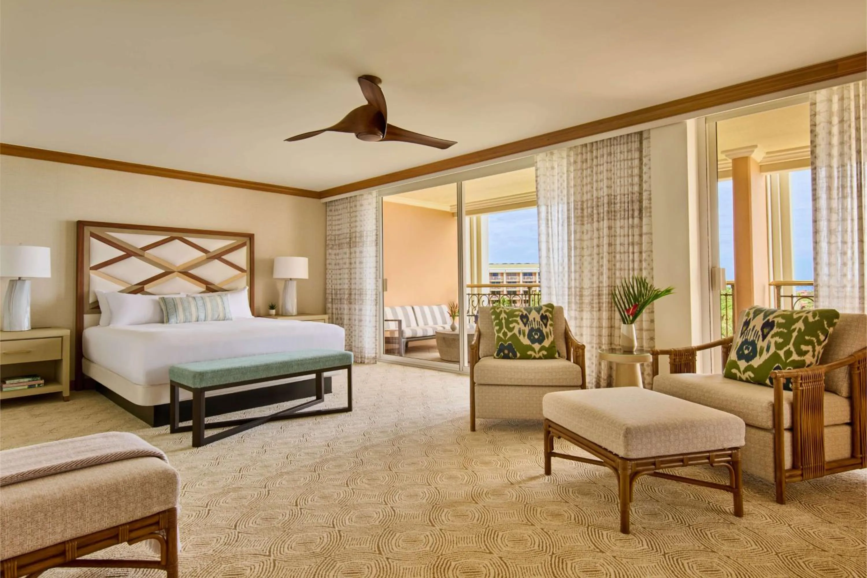 Bed in Grand Wailea Resort Hotel & Spa, A Waldorf Astoria Resort