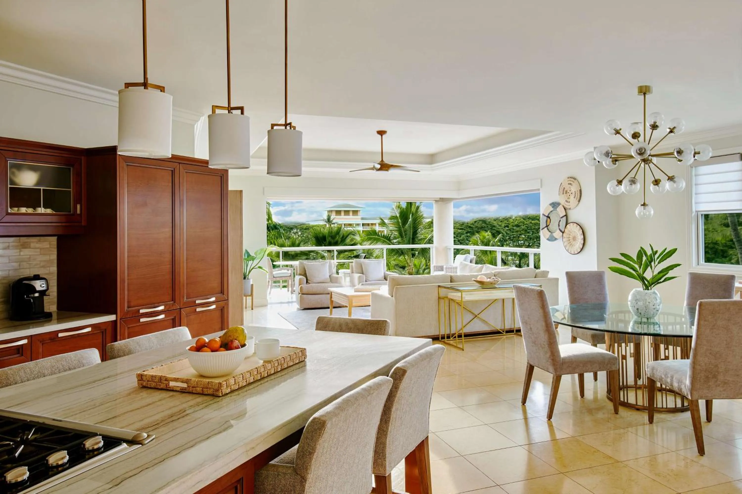 Kitchen or kitchenette in Grand Wailea Resort Hotel & Spa, A Waldorf Astoria Resort